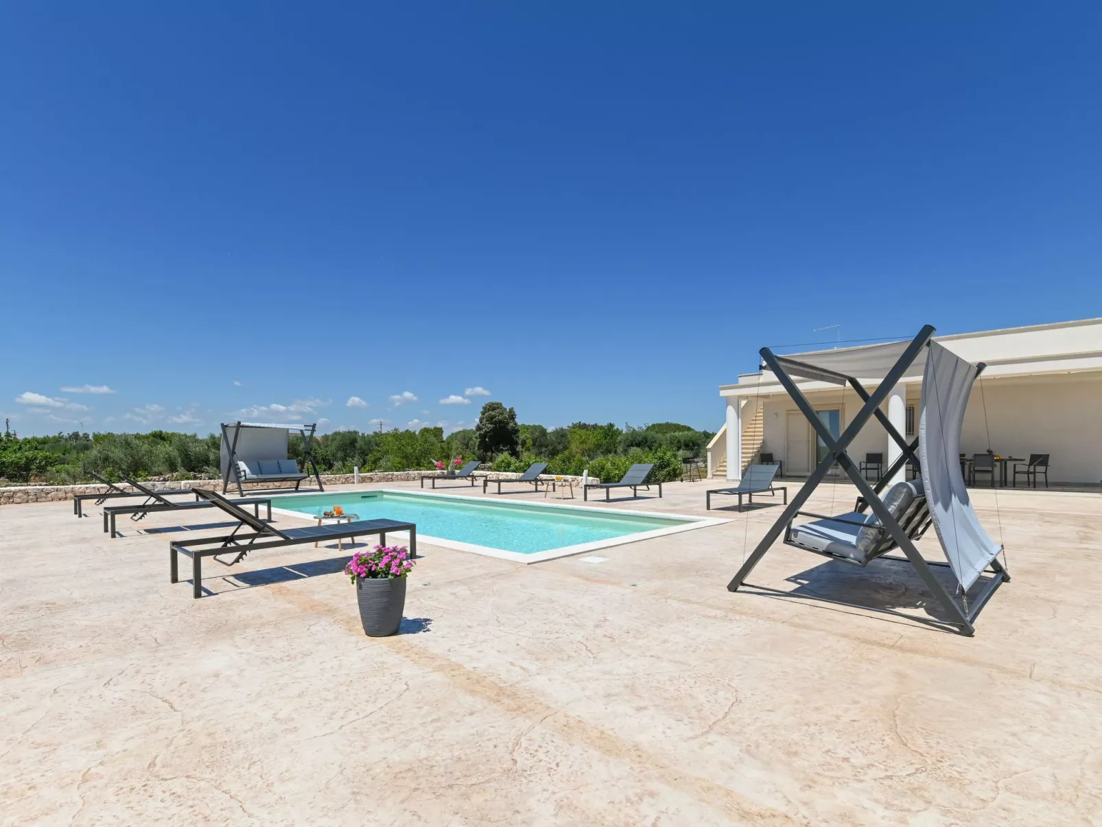 Villa Gioena mit Pool-Image-tags.info