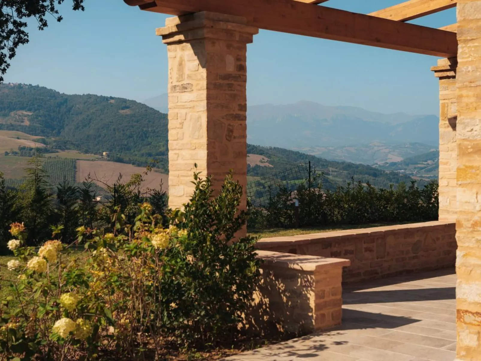 Luxuriöse und erschwingliche Villa mit privatem Pool-Buiten