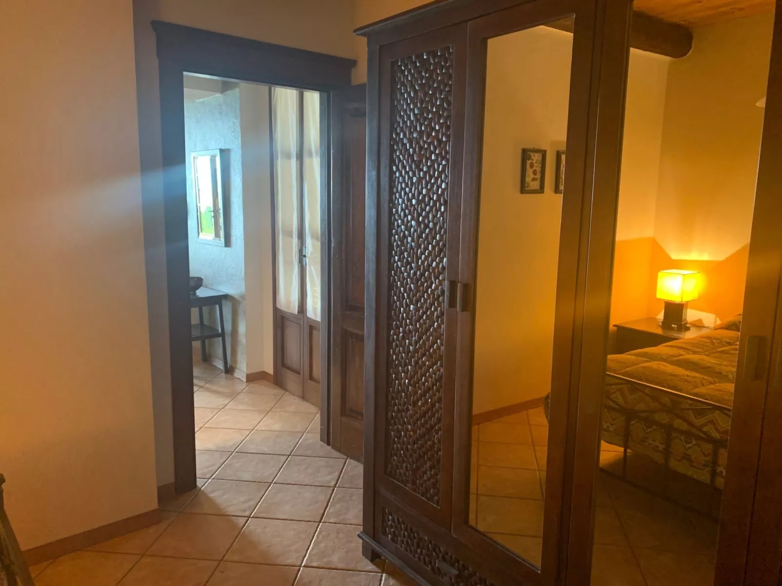 Wohnung in Sanguineto mit privatem Parkplatz-Image-tags.info