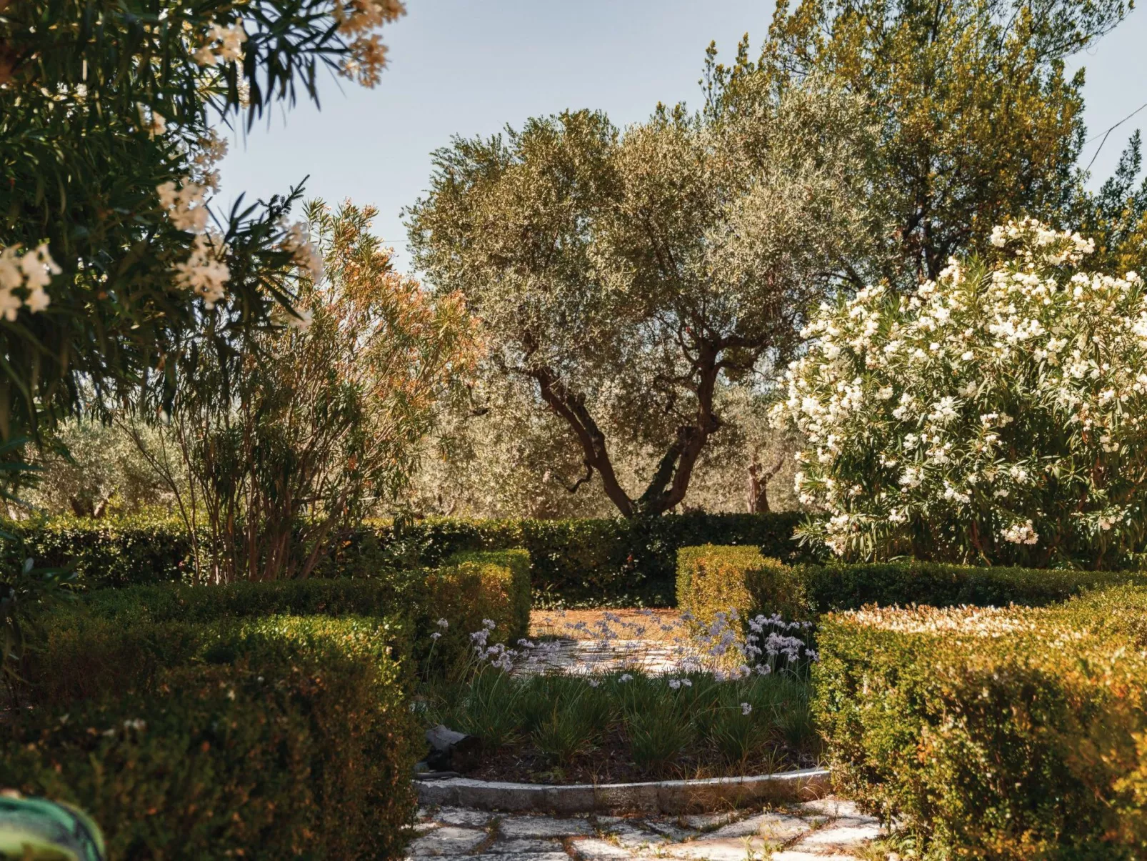 In einem Bauernhaus in den Hügeln, mit Garten und Pool-Image-tags.info