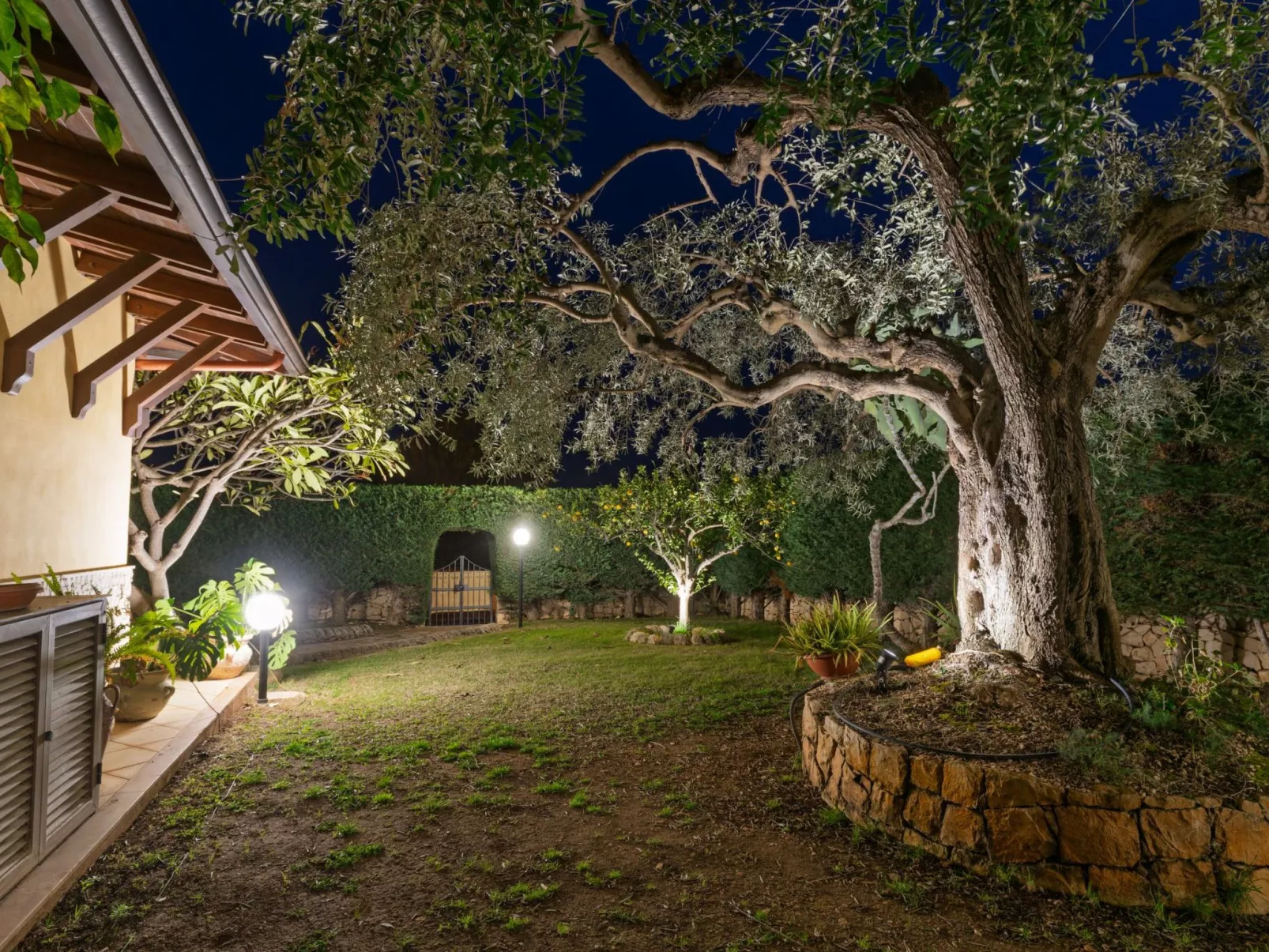 Sterlizia, Villa mit Pool in Meeresnähe-Image-tags.info