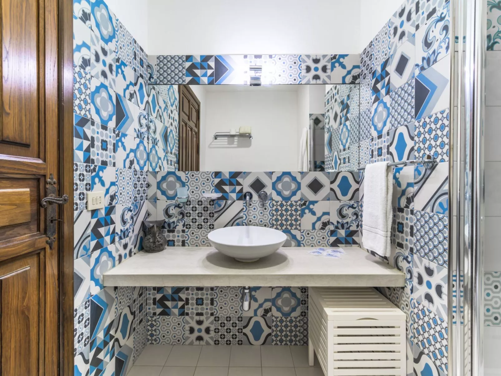 Villa am Sandstrand von Punta Secca-Binnen