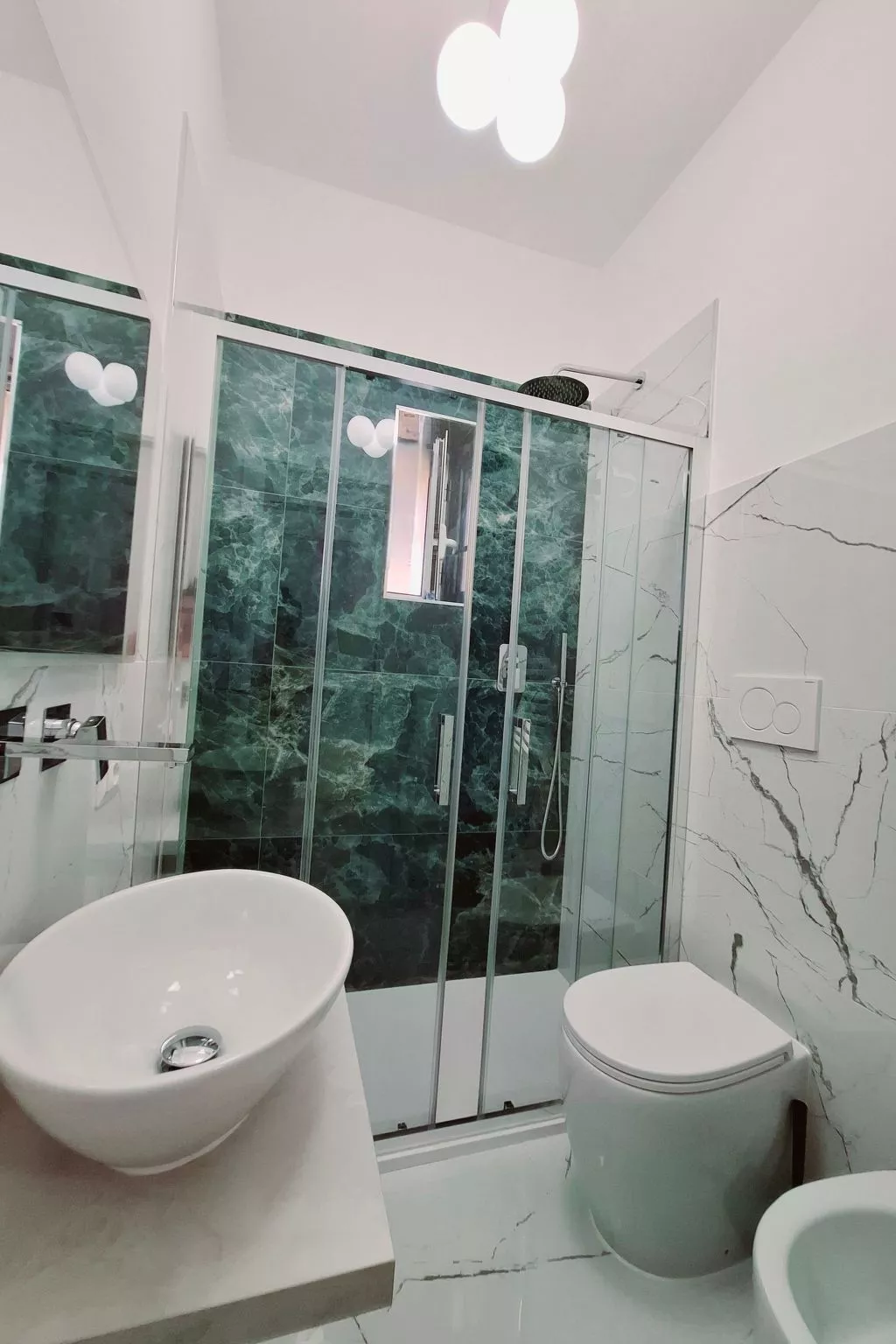 'Rhome Sweet Rhome-Binnen