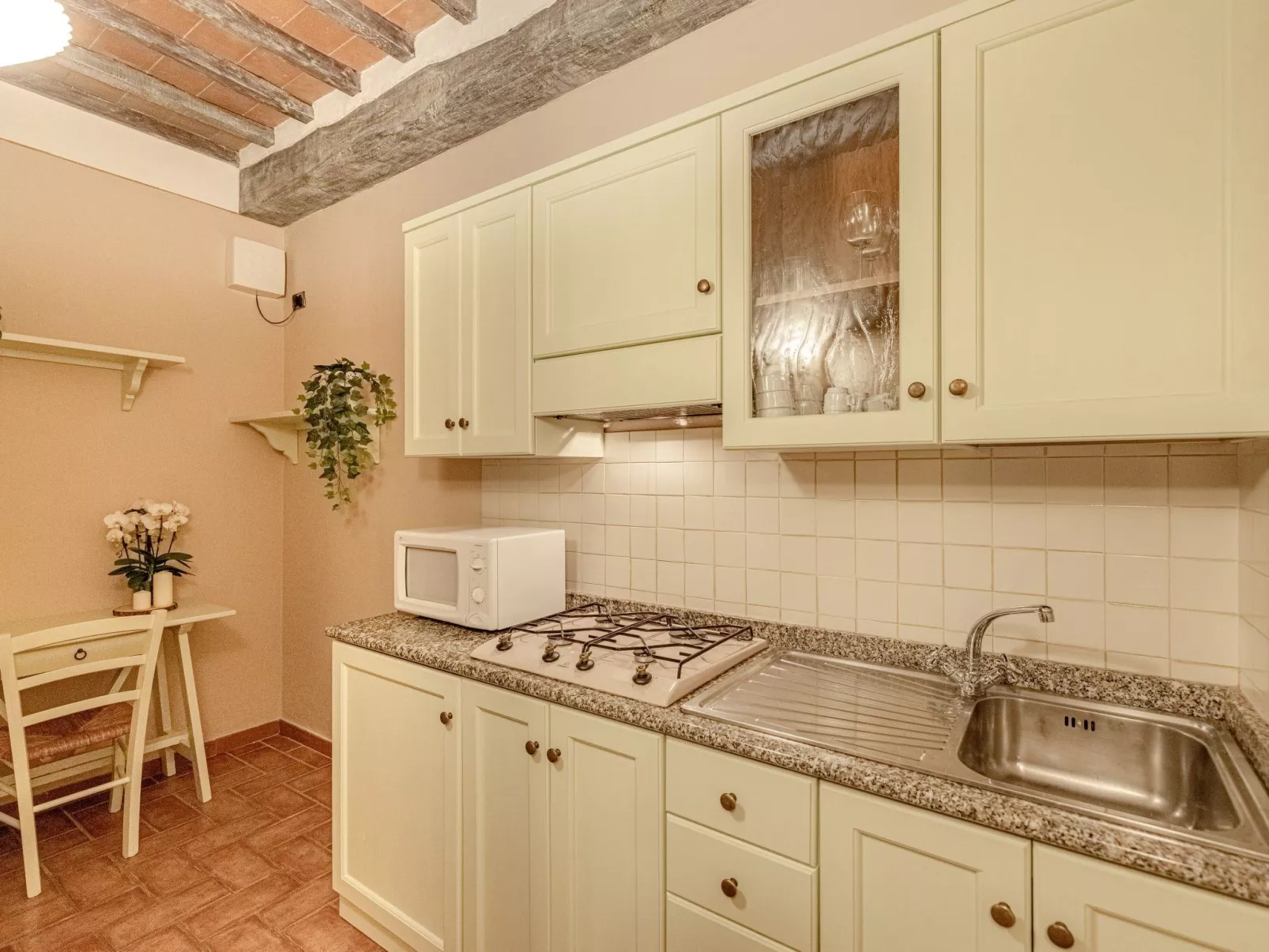 Flach 'Girasole Sanguineto'-Binnen