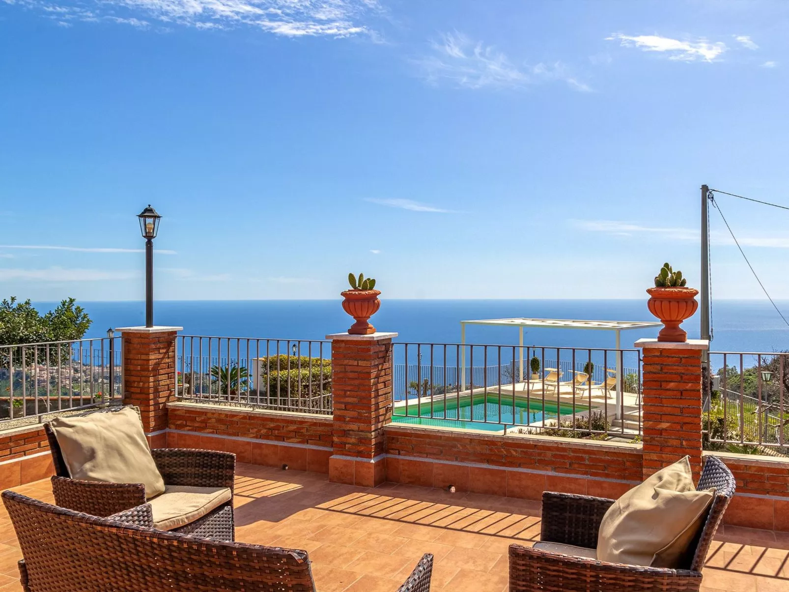 In Castelmola mit Privatem Pool-Image-tags.info