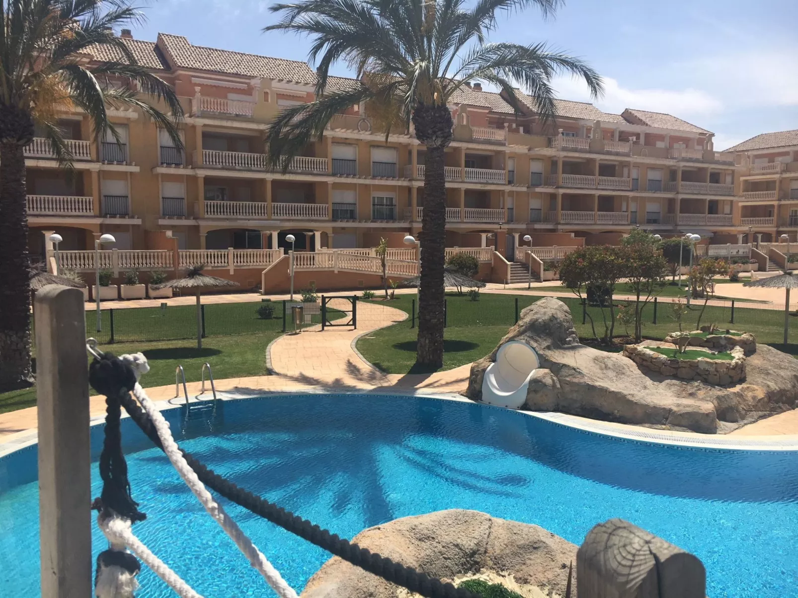 Entspannen in Aquamarinas-Image-tags.info