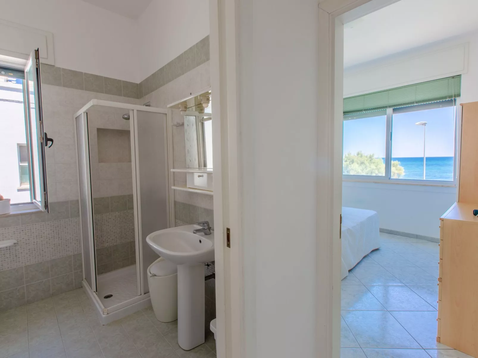 Der Meerblick im Rossella's-Binnen