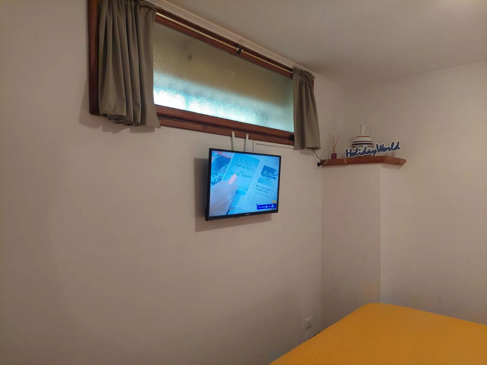 Für 4 Personen ca. 45 m&sup2; in Genua, Norditalien (Ligurien)-Image-tags.info