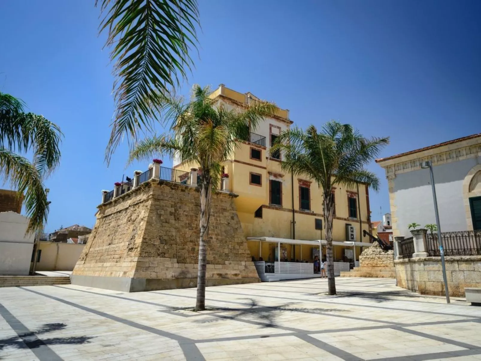 "Archimede"-Image-tags.info