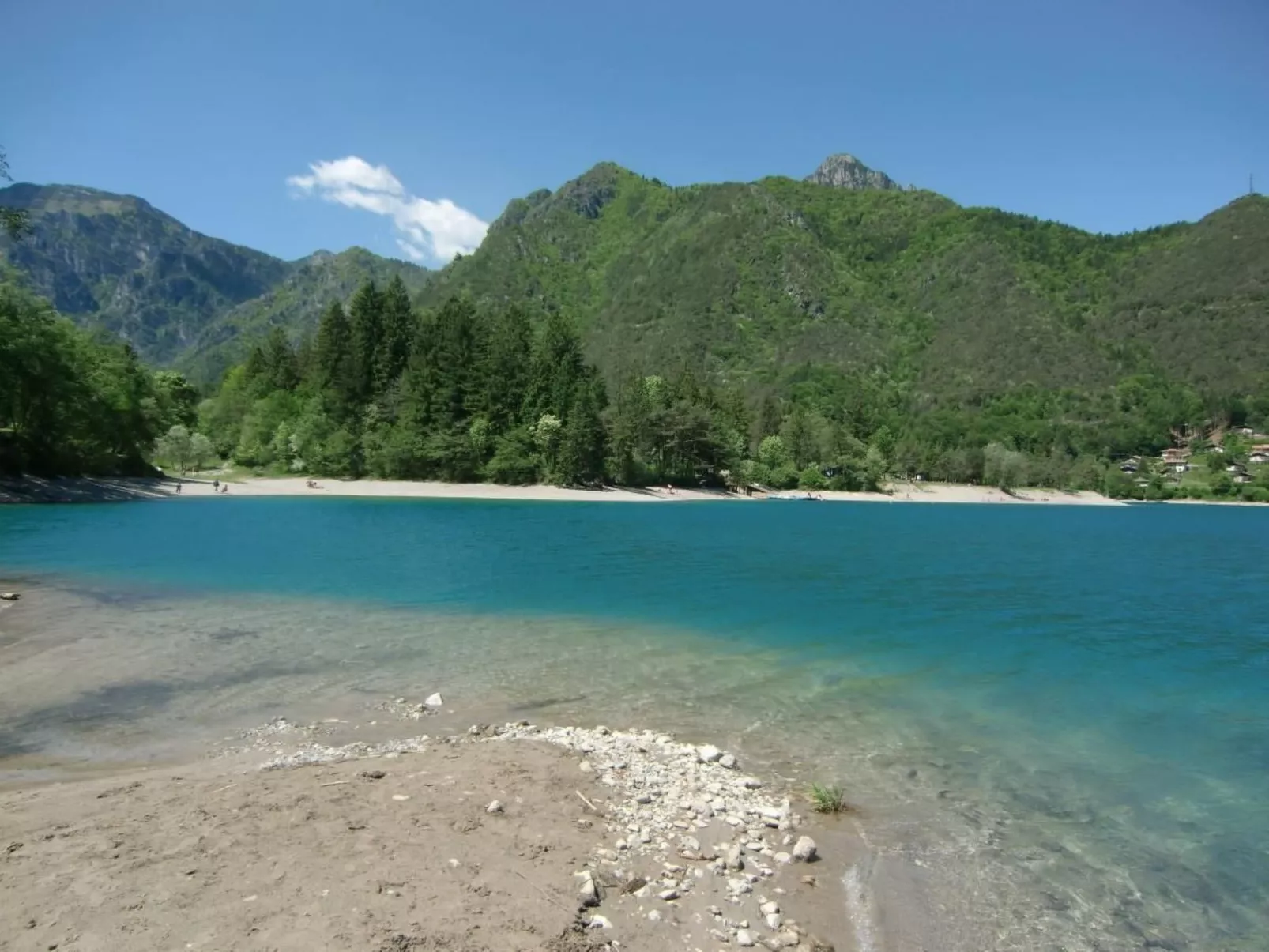 Sehr geräumige Wohnung inmitten der Natur-Buiten