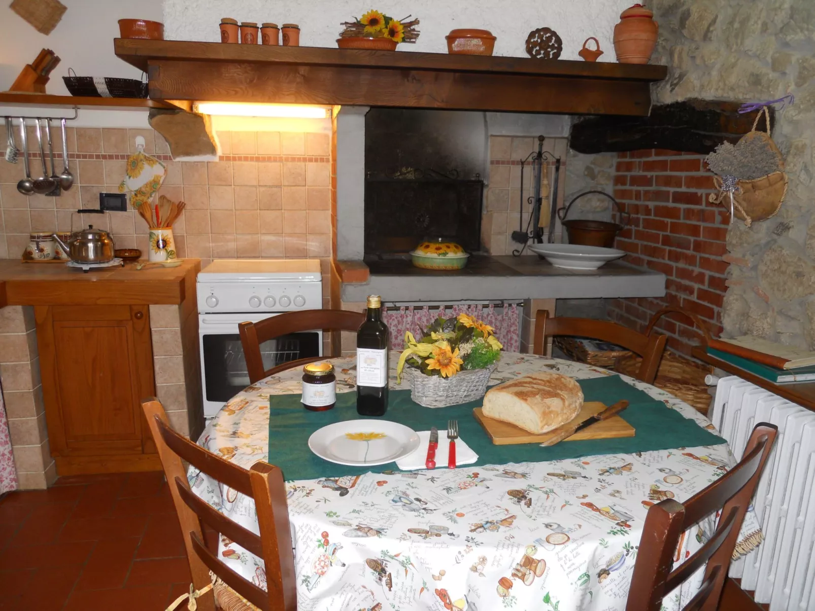 Bauernhaus Biancospino-Binnen