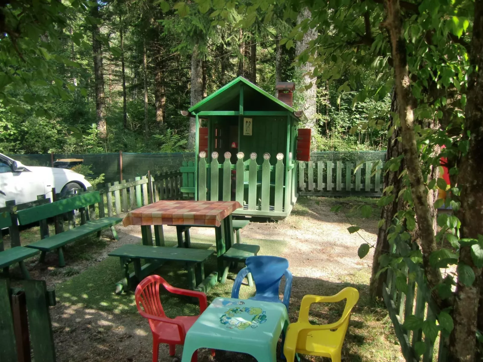 Erdgeschosswohnung mit privatem Garten-Buiten