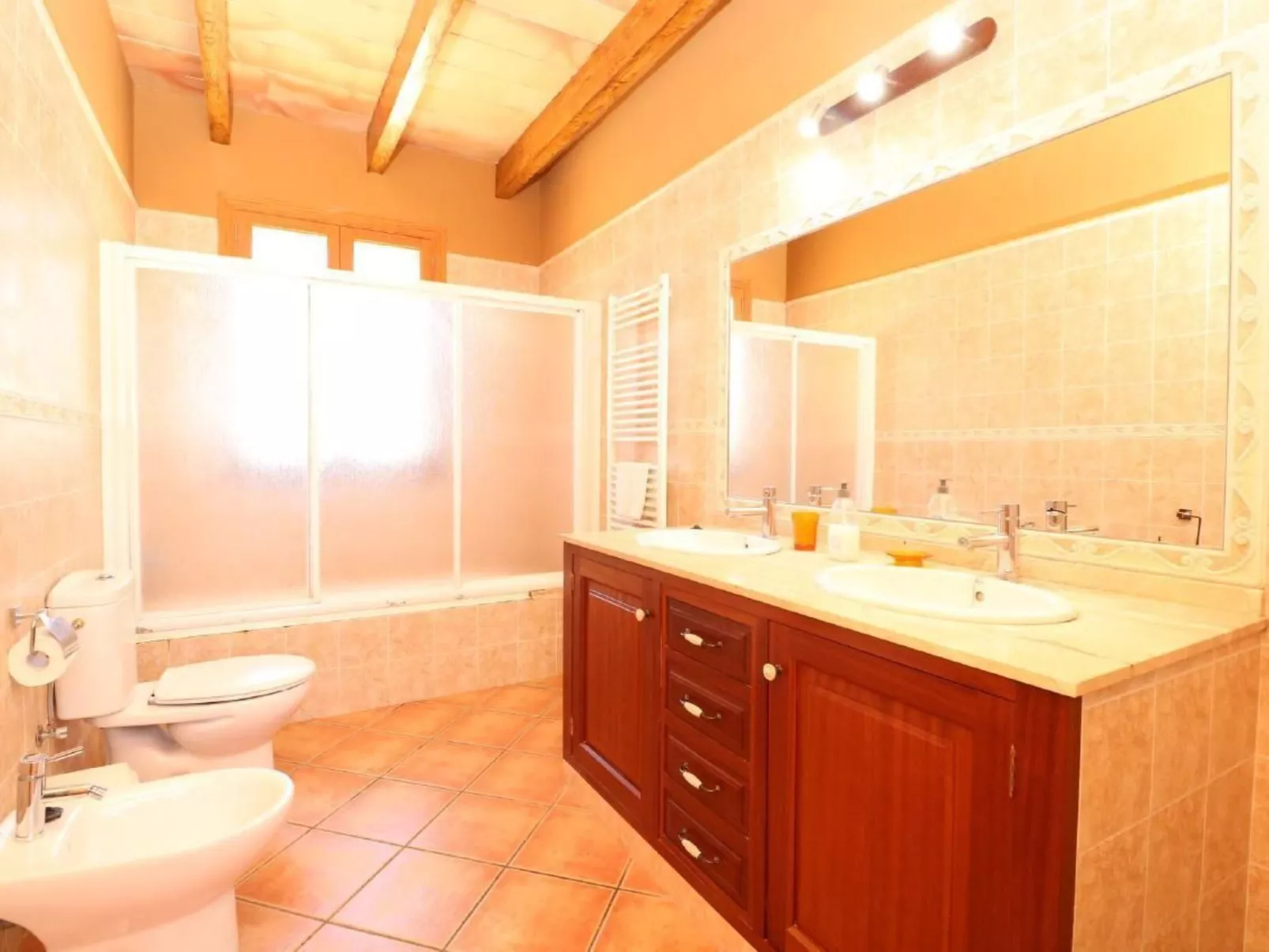 Finca Can Filadelfo-Binnen