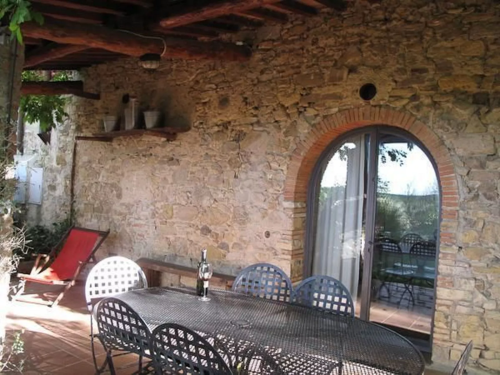 Gemütliche blaue Wohnung mit Garten-Buiten