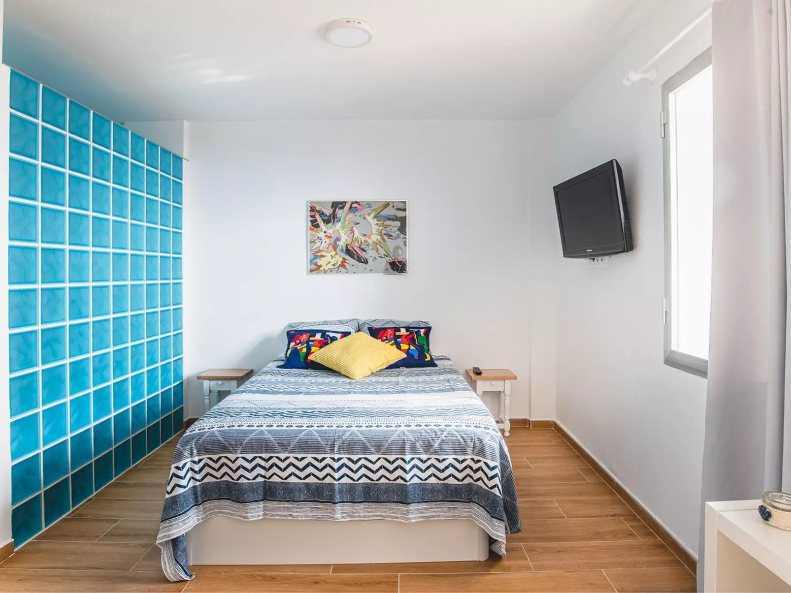 Appartement mit überdachtem Balkon und Meerblick in Strandlage-Image-tags.info