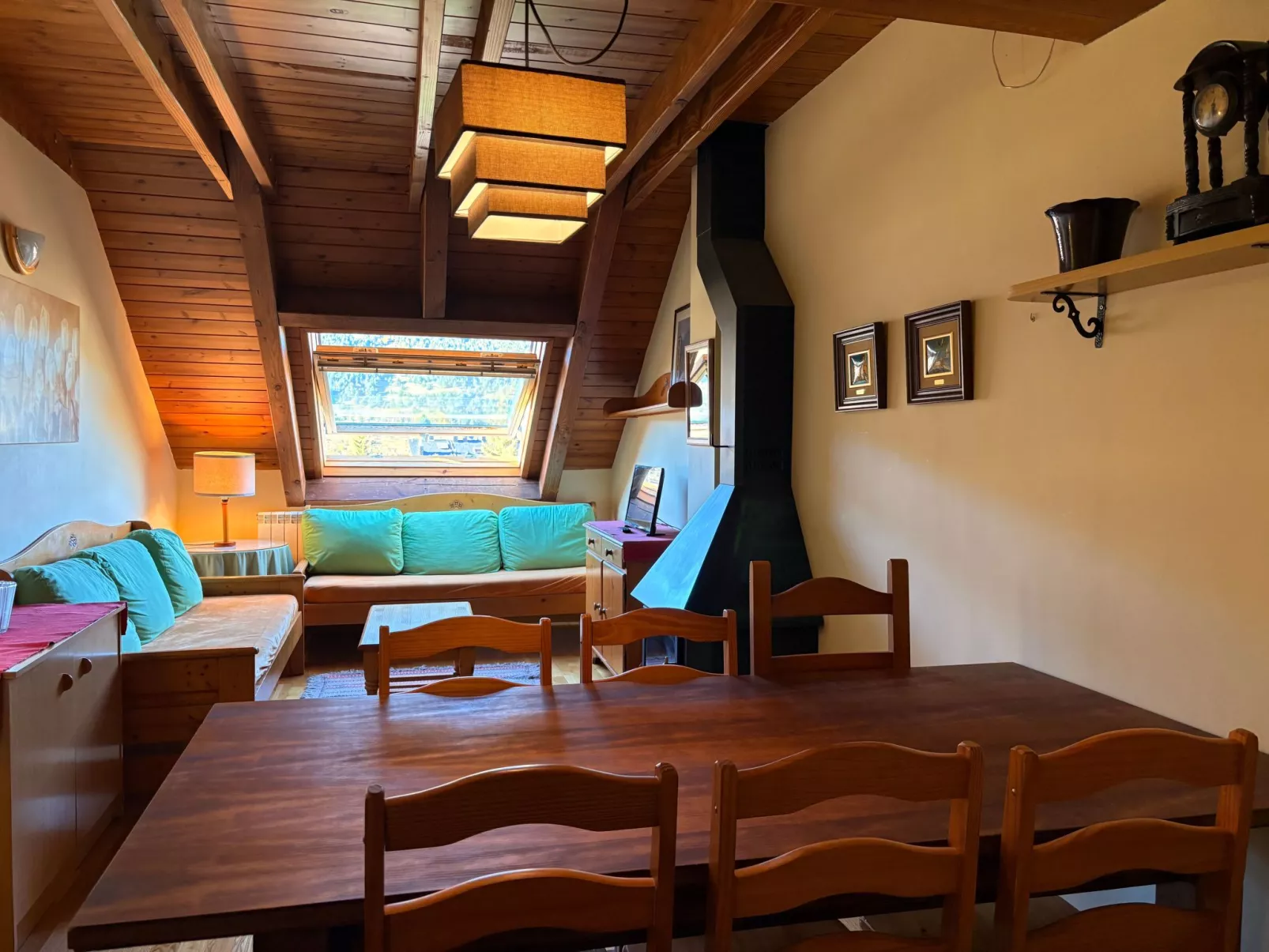 Triplex Erta 8 mit Dachgeschoss und ausgezeichneter Aussicht Vall de Boí-Binnen