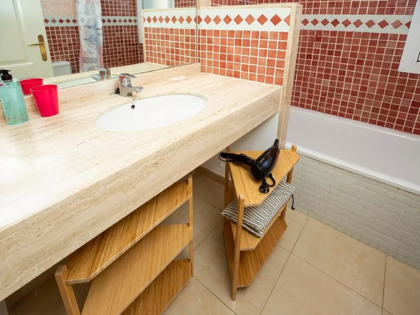 Ferranelles mit großer Terrasse-Binnen