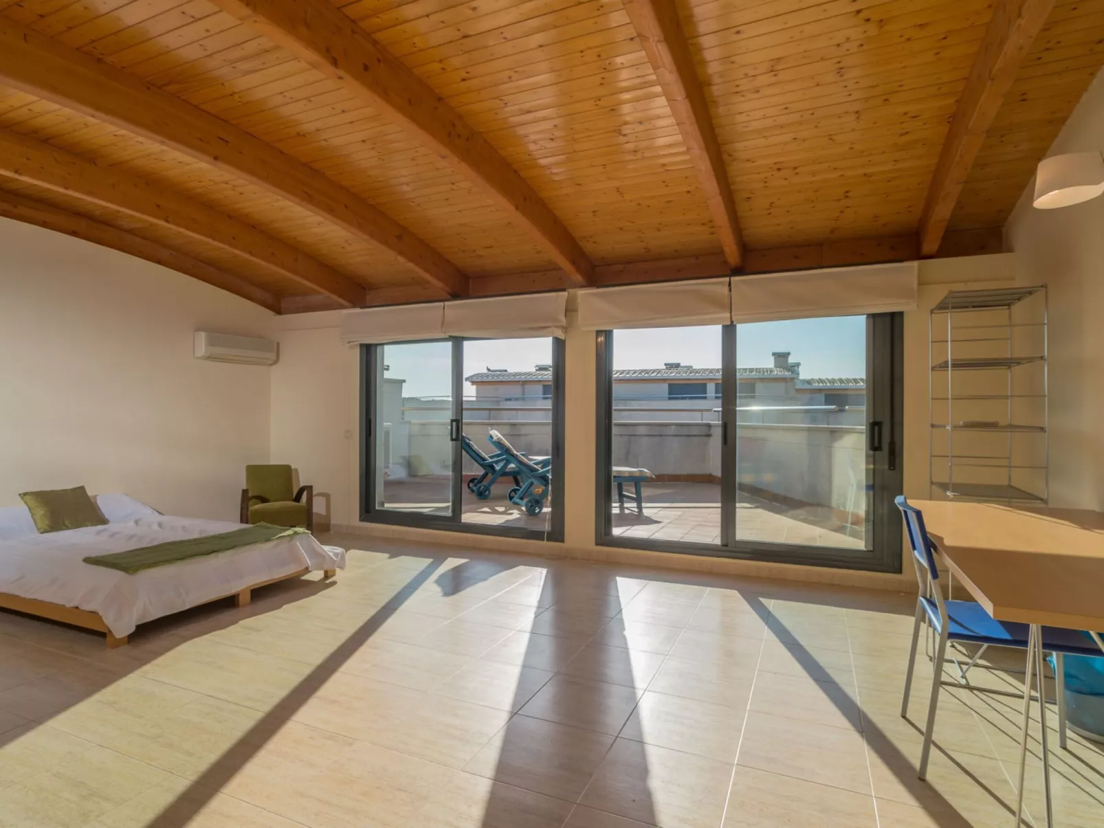 Costabravaforrent Balcó 7, mit gemeinschaftlichem Schwimmbad-Binnen