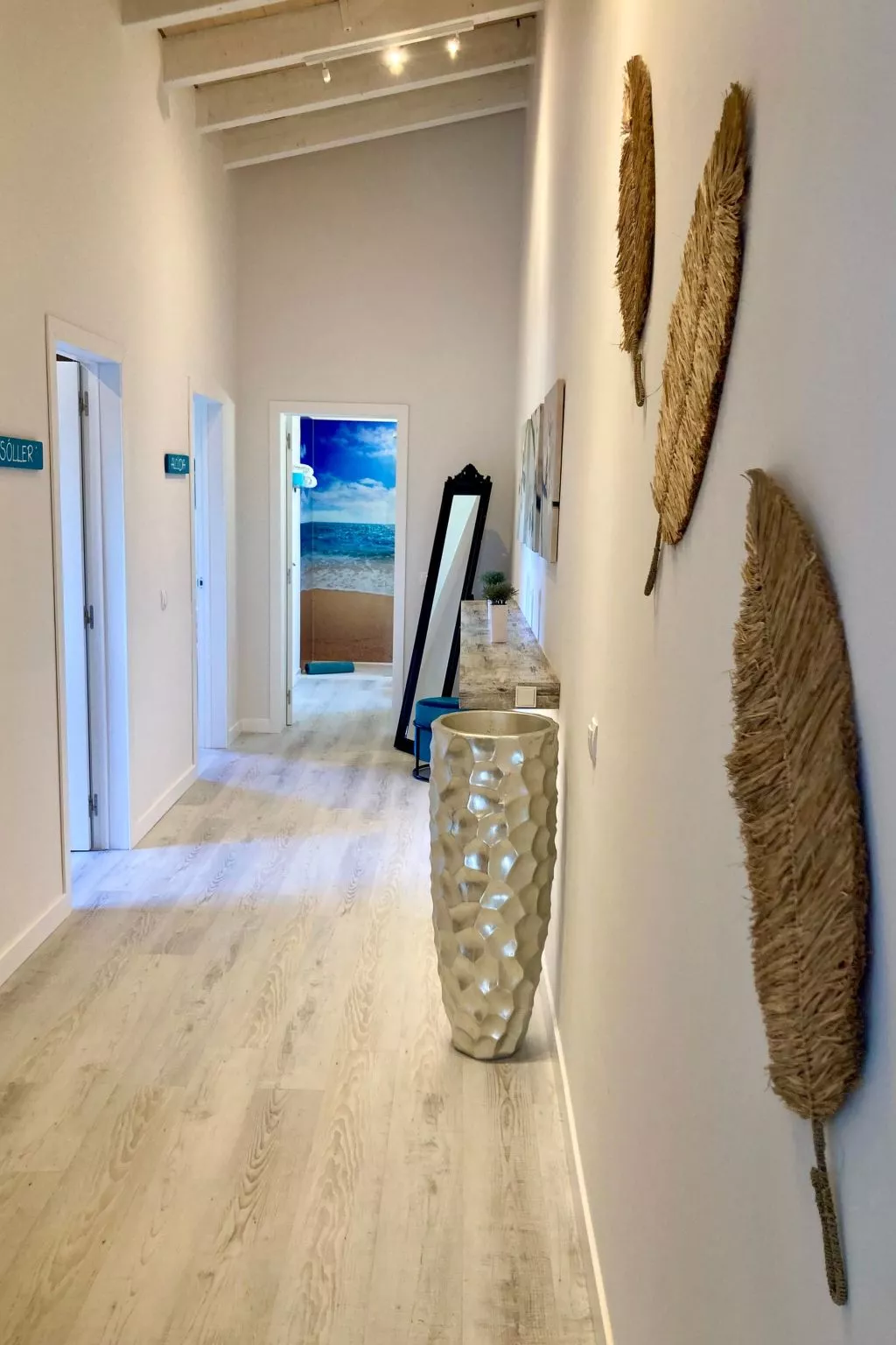 Nettes Ferienhaus in Llucmajor mit Großer Terrasse-Binnen