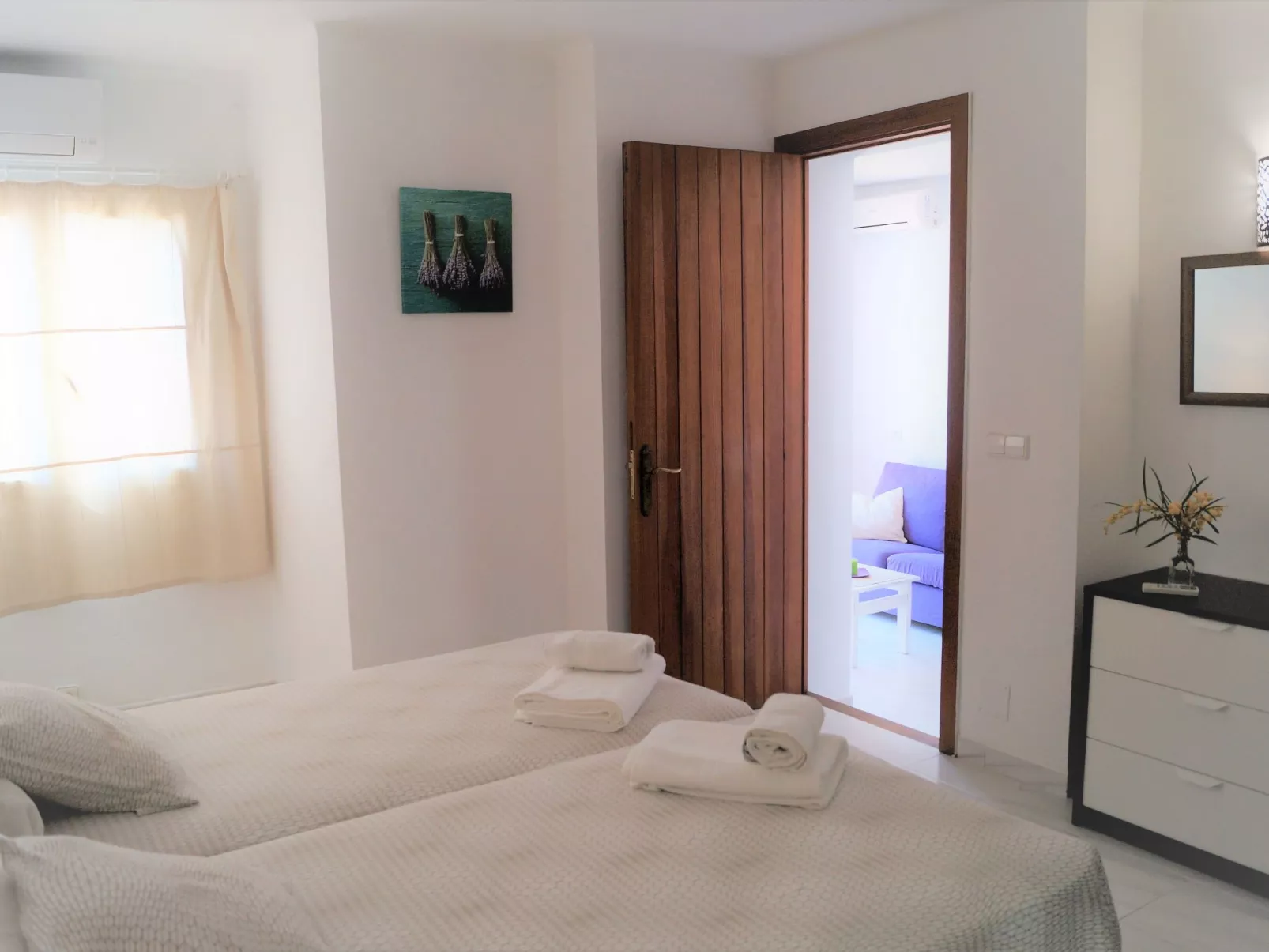 Bungalow con piscina-Image-tags.info