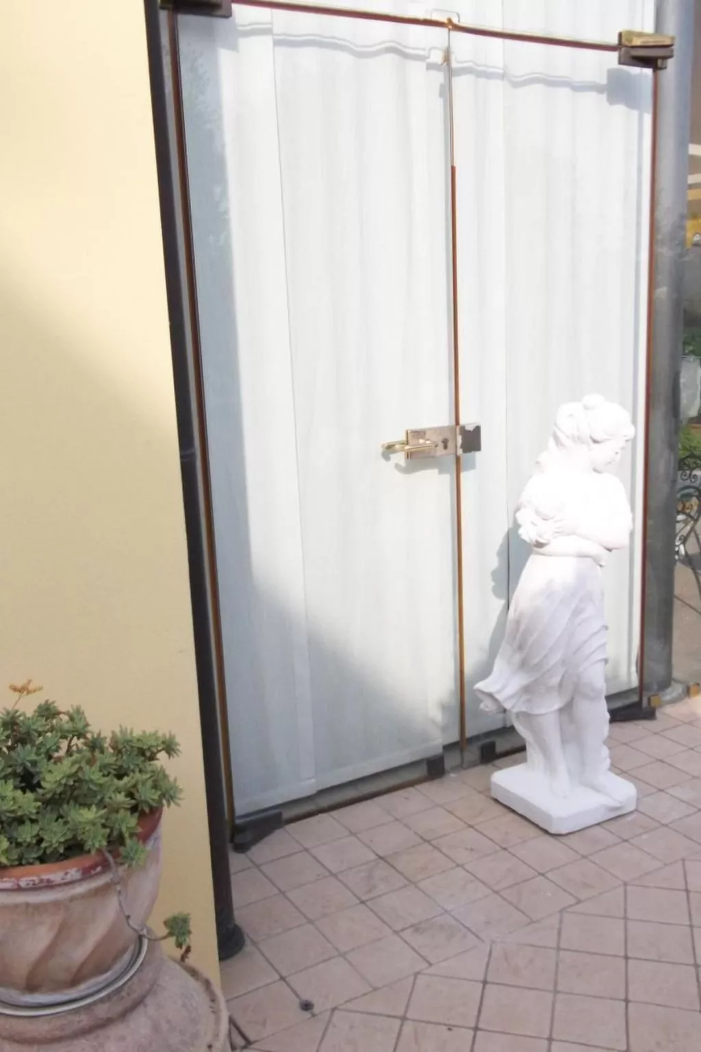 Villa Paradiso, 200 m² Ferienhaus-Buiten