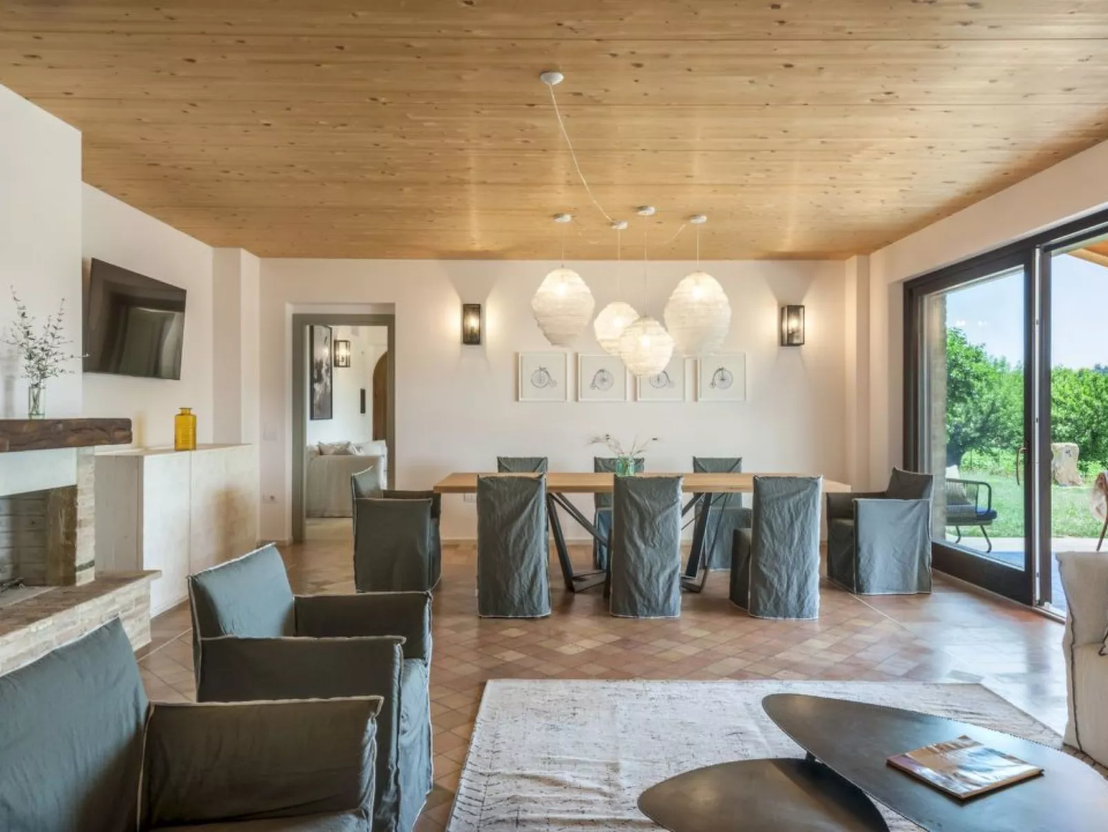 Villa i Gelsi Marche Urlaub, privater Pool-Binnen