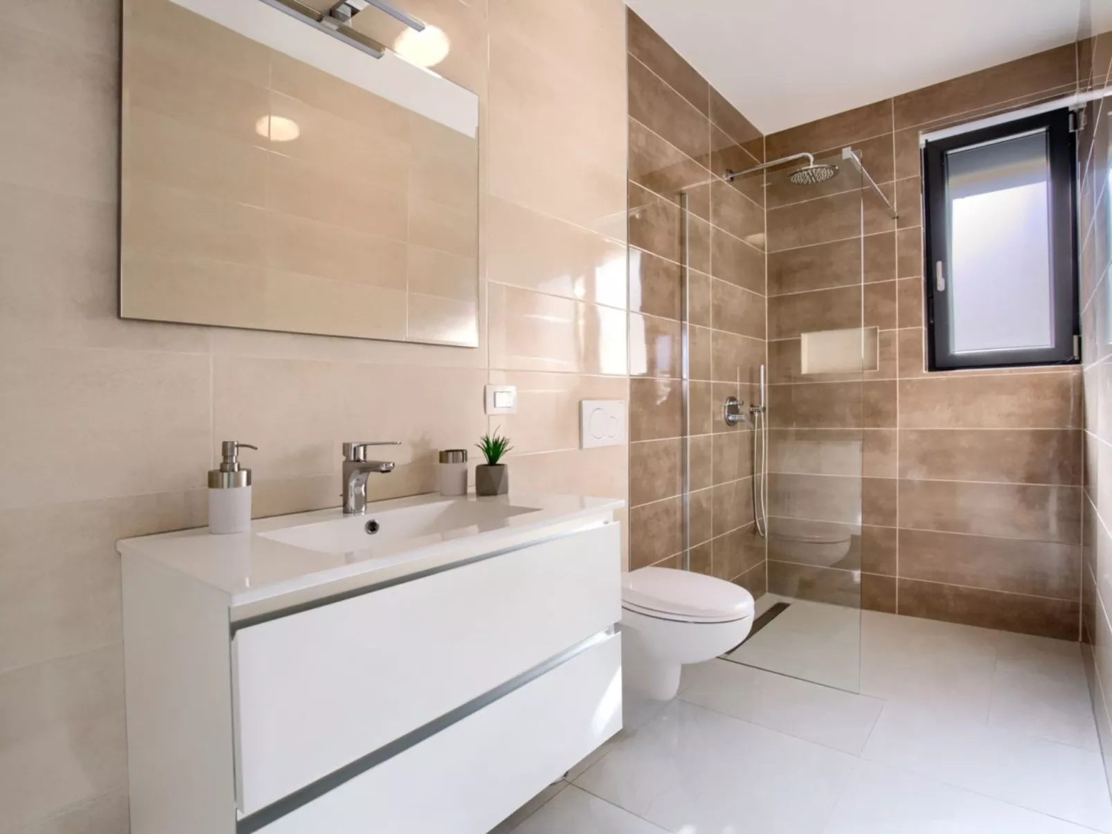 Villa Delfin mit Pool-Binnen