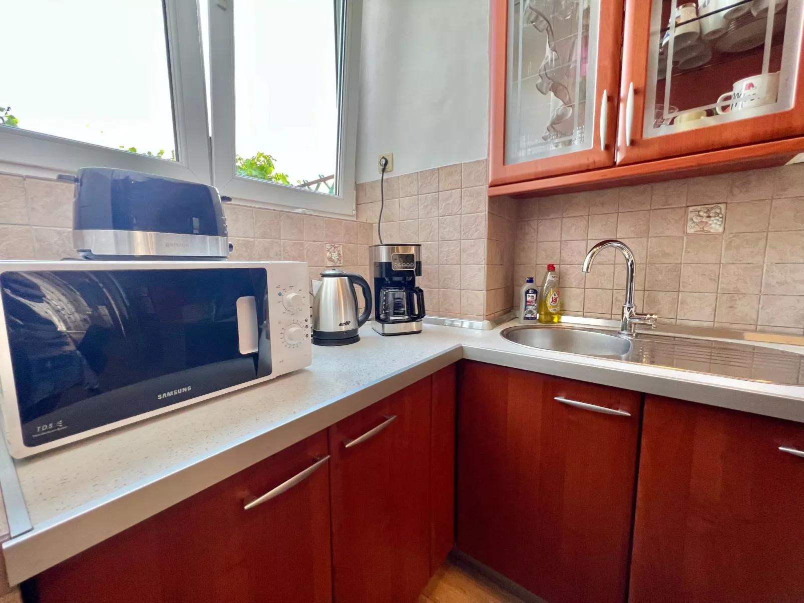 Holiday house Lona-Binnen