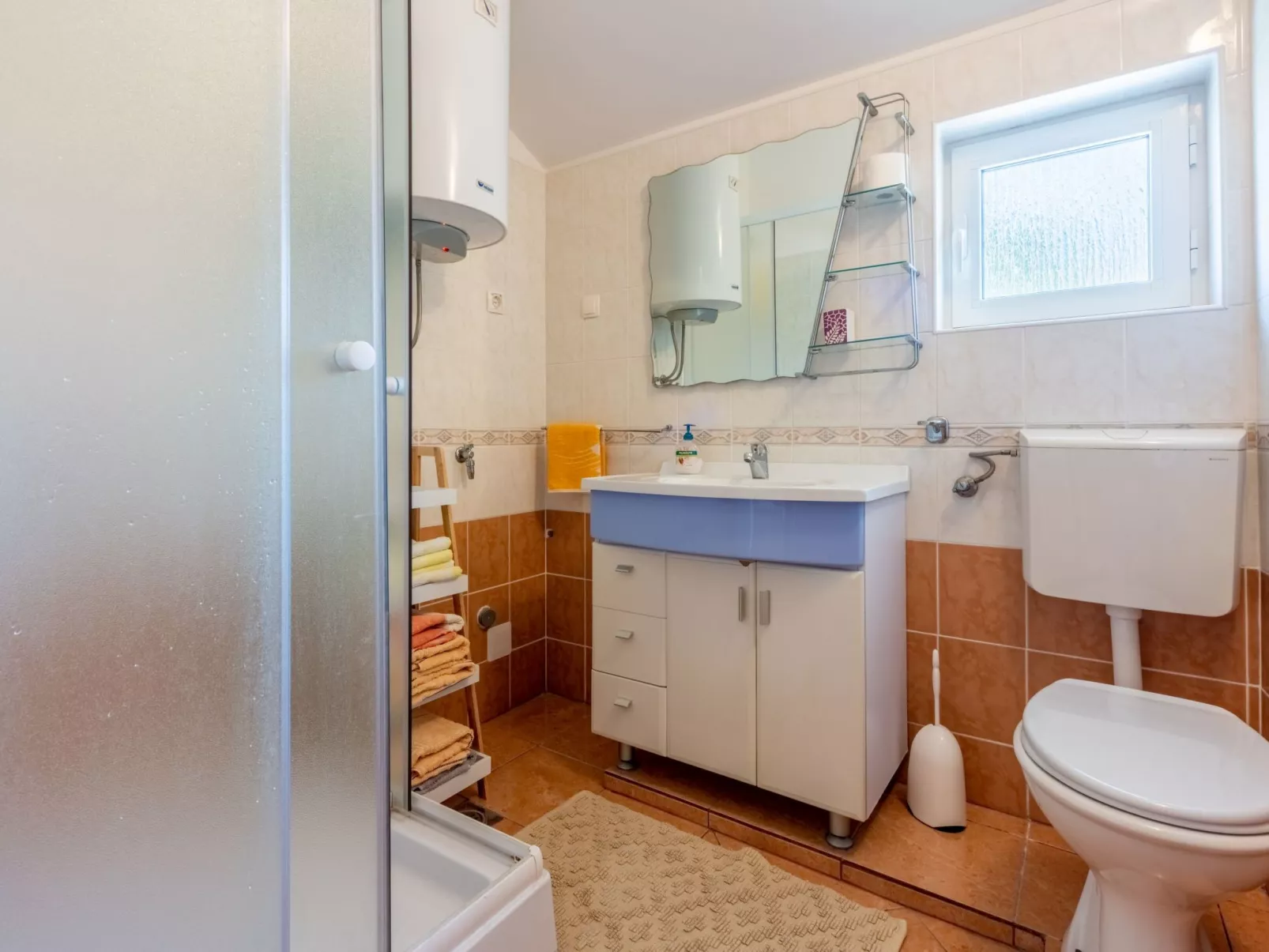 Wohnung für 6 Personen mit Balkon und Meerblick-Binnen