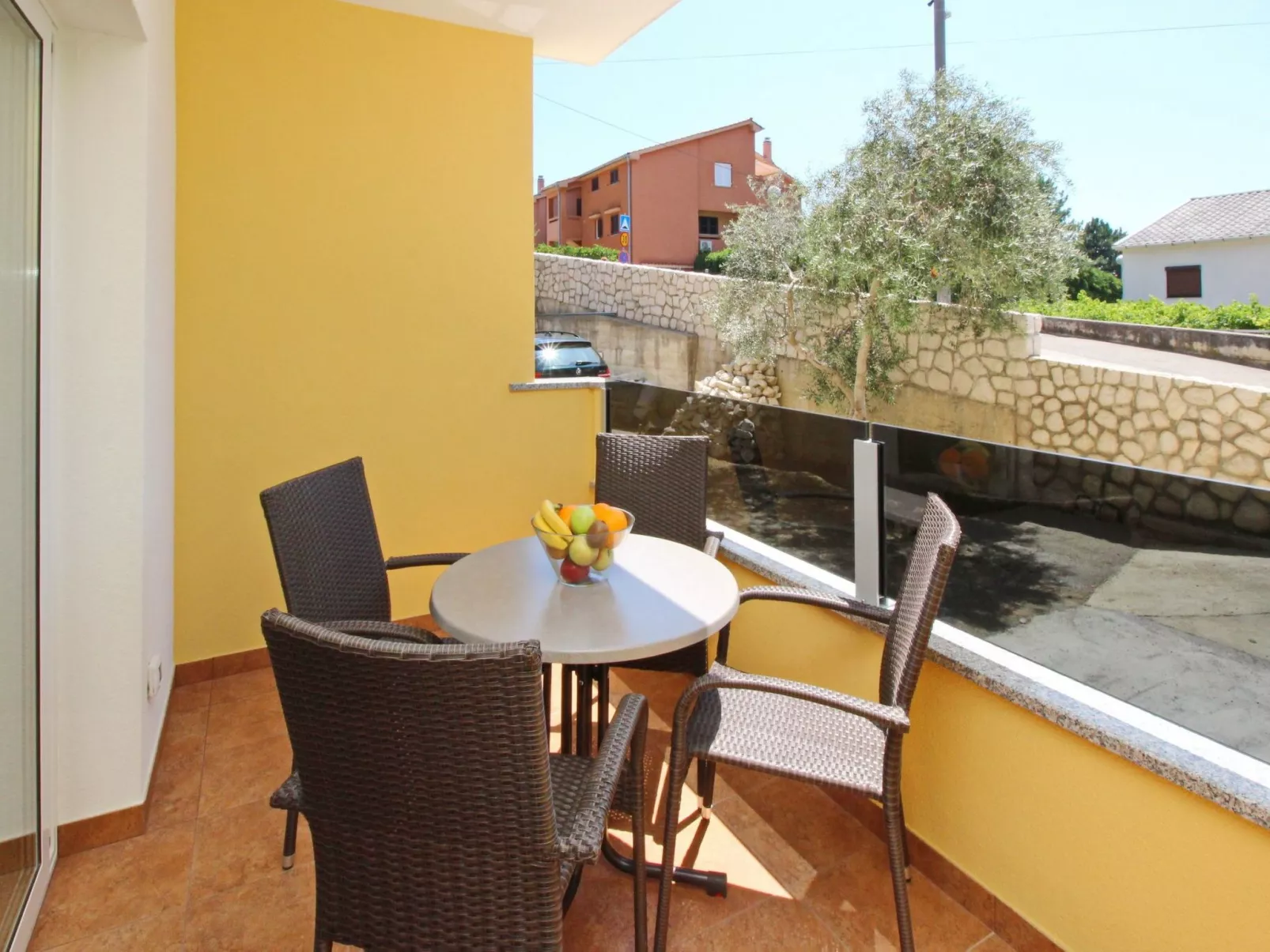 Gemütliche Ferienwohnung in Baška mit Eigenem Balkon - Buiten