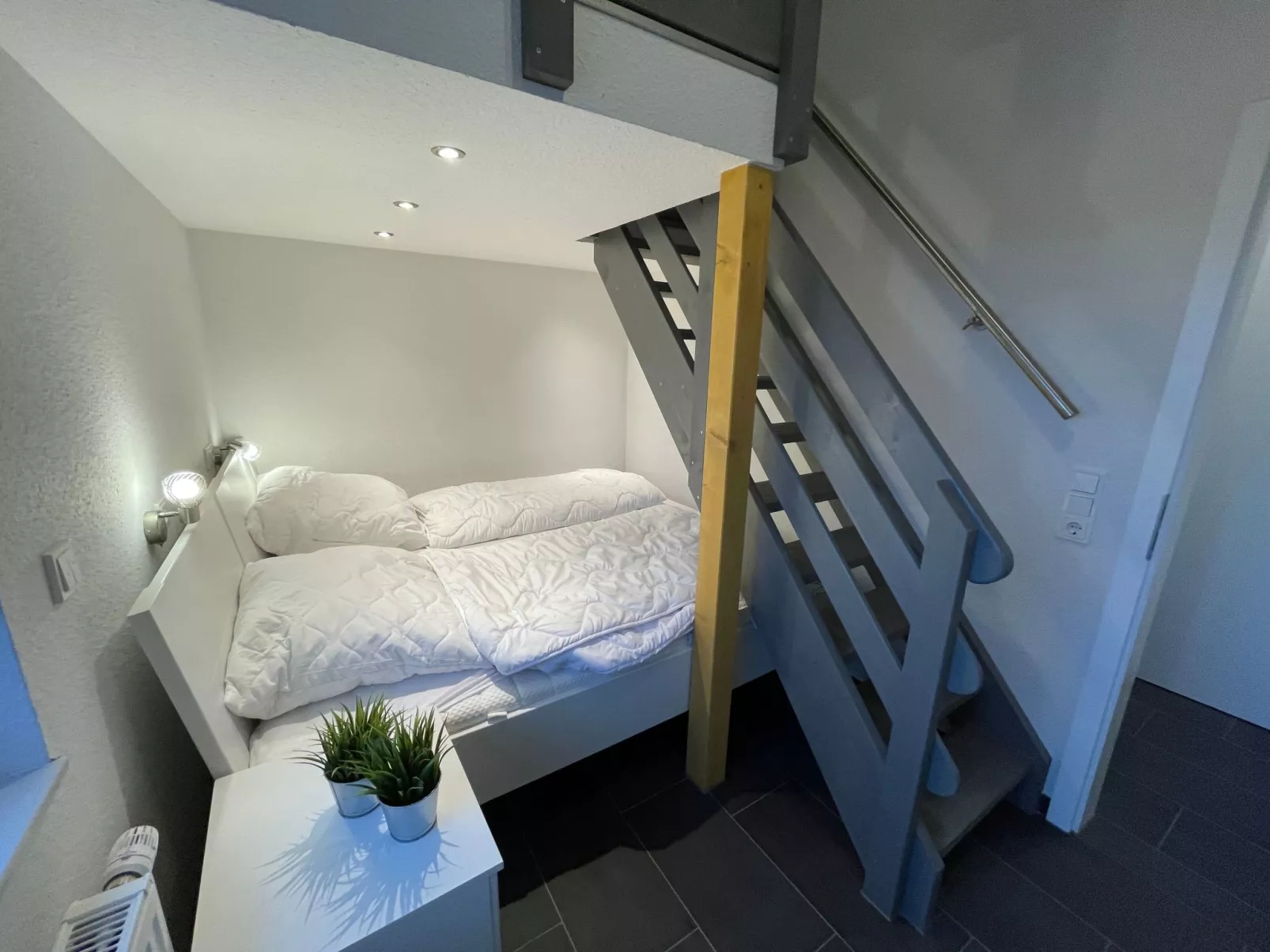 G12 Ferienhaus in Eckwarderhörne mit Gartenhaus - Binnen