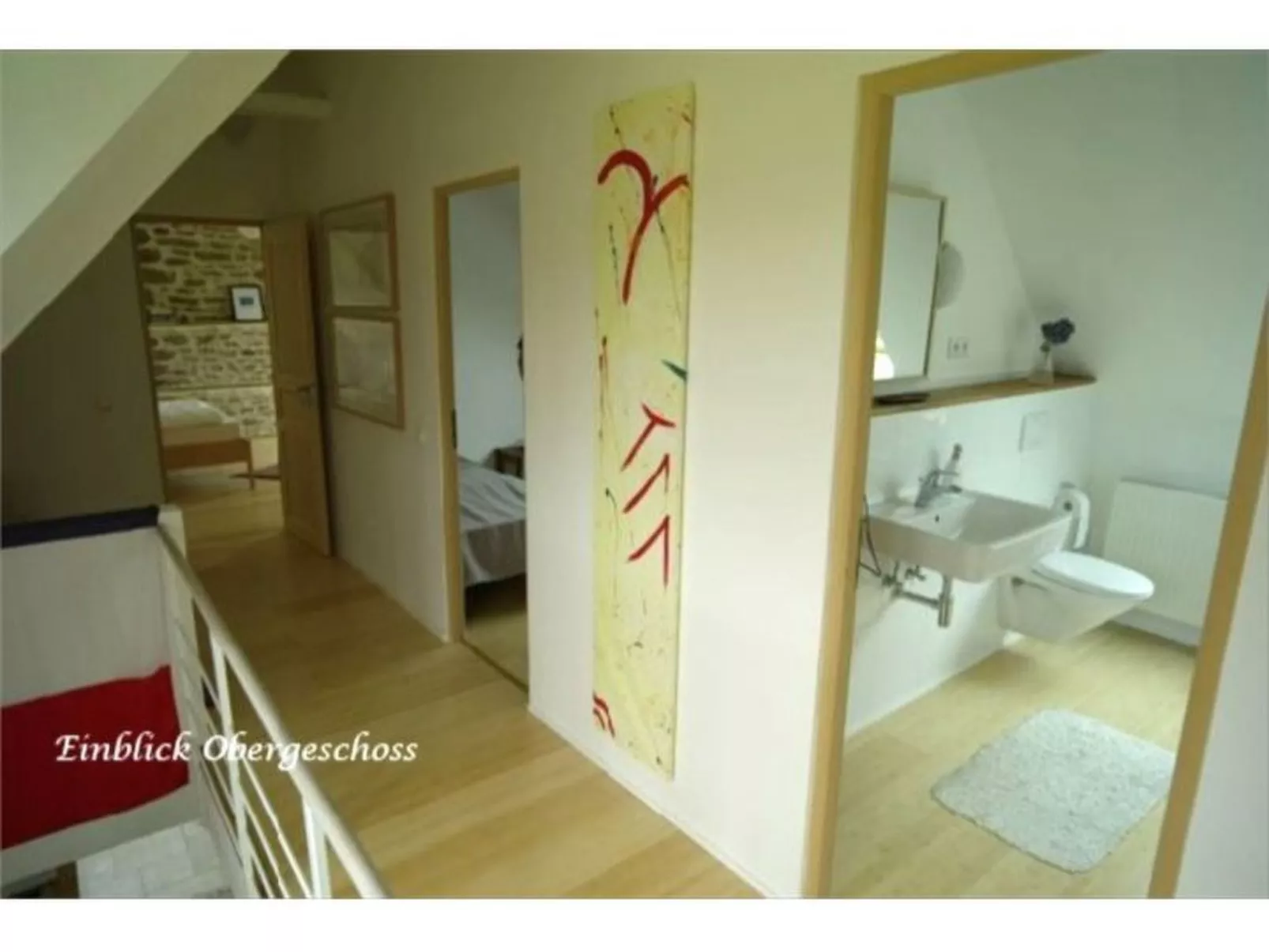 In Sourdeval Les Bois mit Garten-Binnen