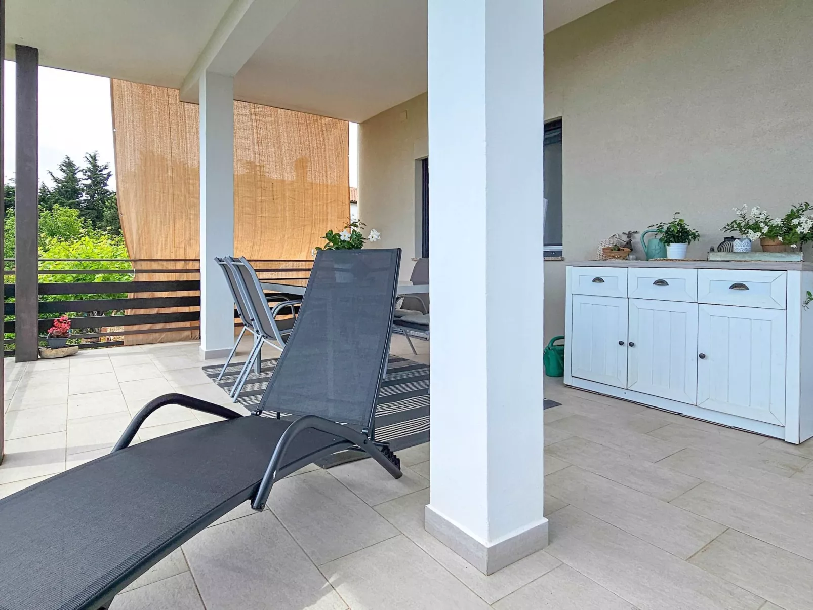 Für 4 Personen ca. 40 m&sup2; in Novigrad, Adriaküste Kroatien (Westküste von I-Buiten