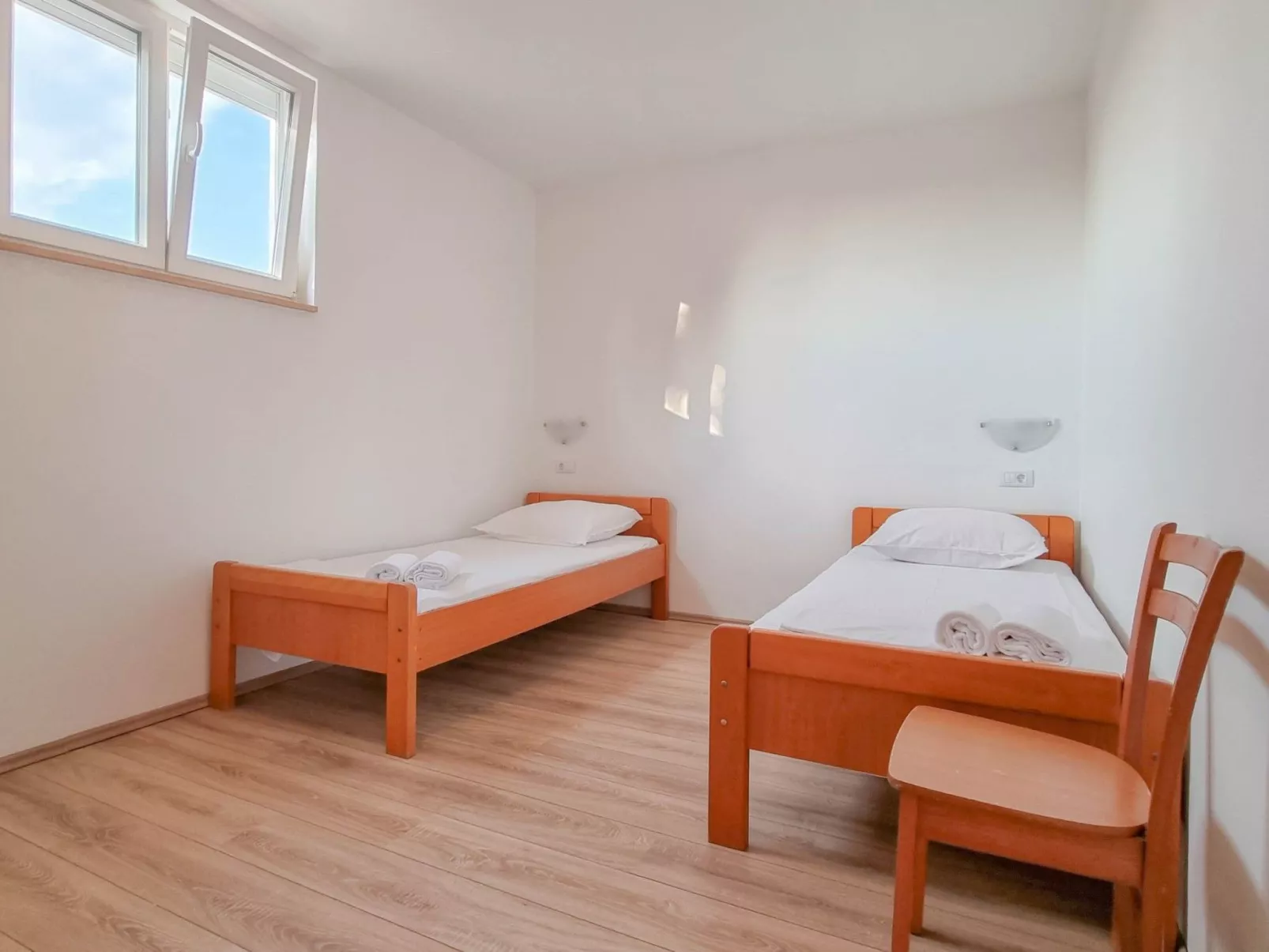 Für 5 Personen ca. 45 m&sup2; in Novigrad, Adriaküste Kroatien (Westküste von I-Binnen