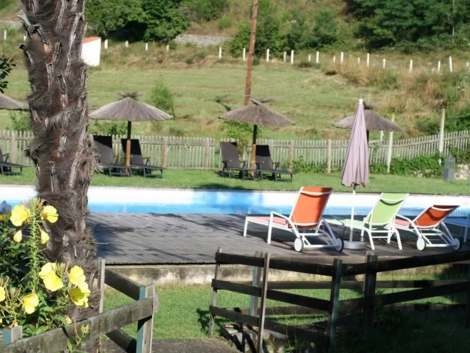 "Le Grenier" mit Pool-Buiten