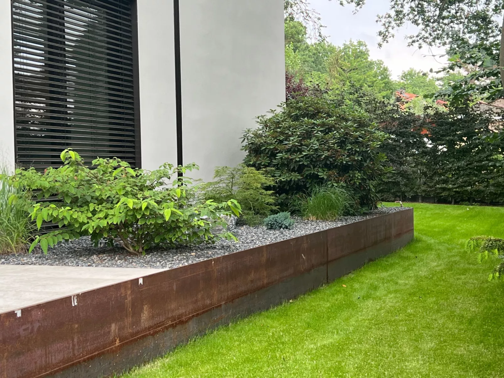 Modernes Einfamilienhaus-Buiten