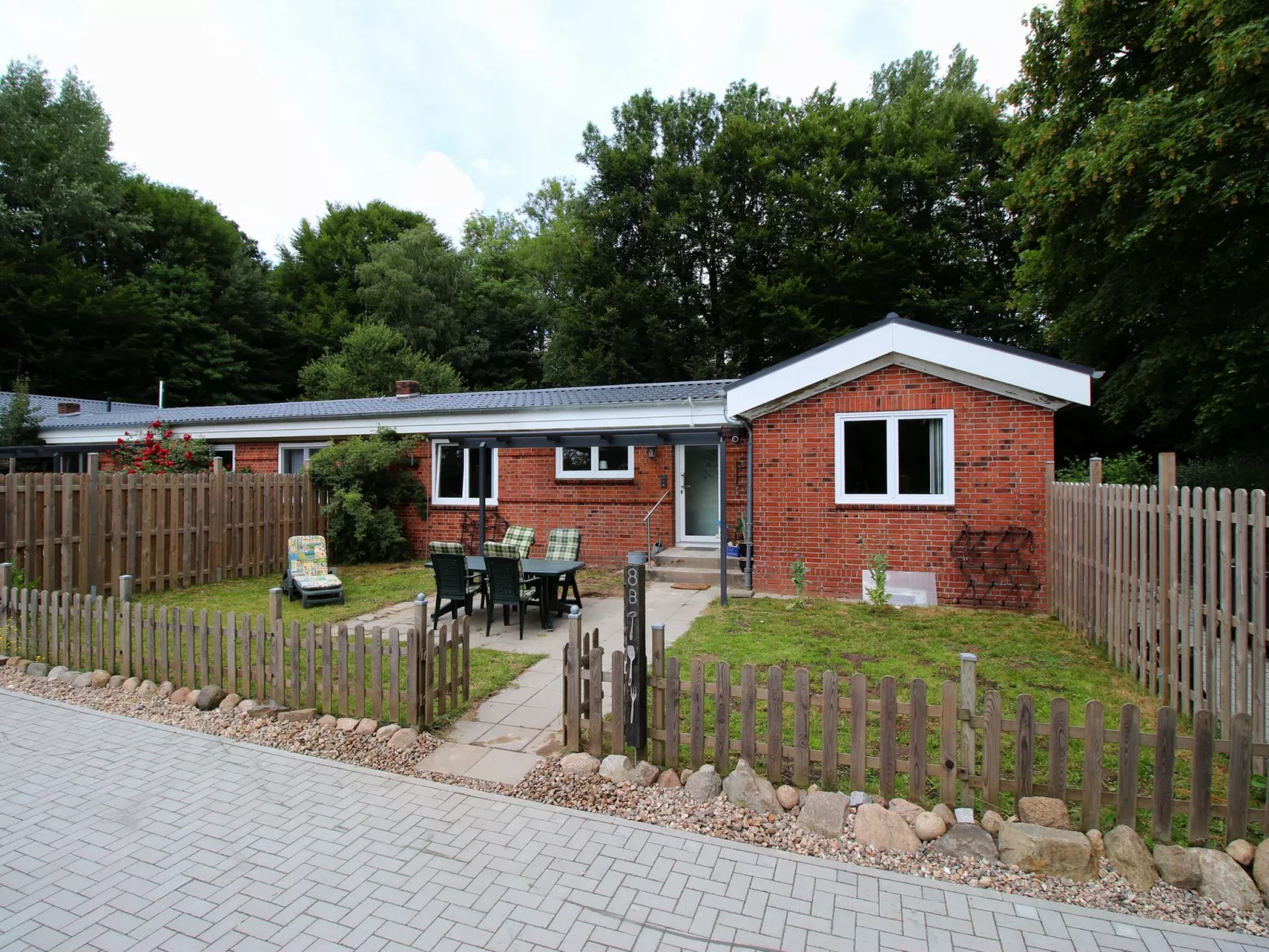 Rustikal und Modern-Buiten