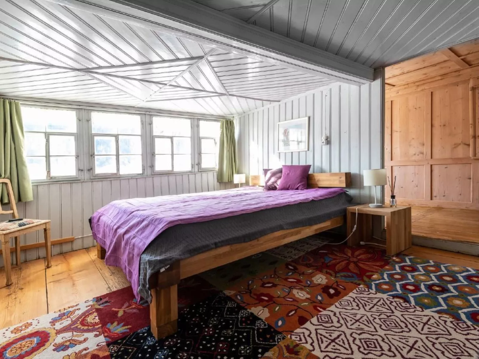 Lindeli-Image-tags.info