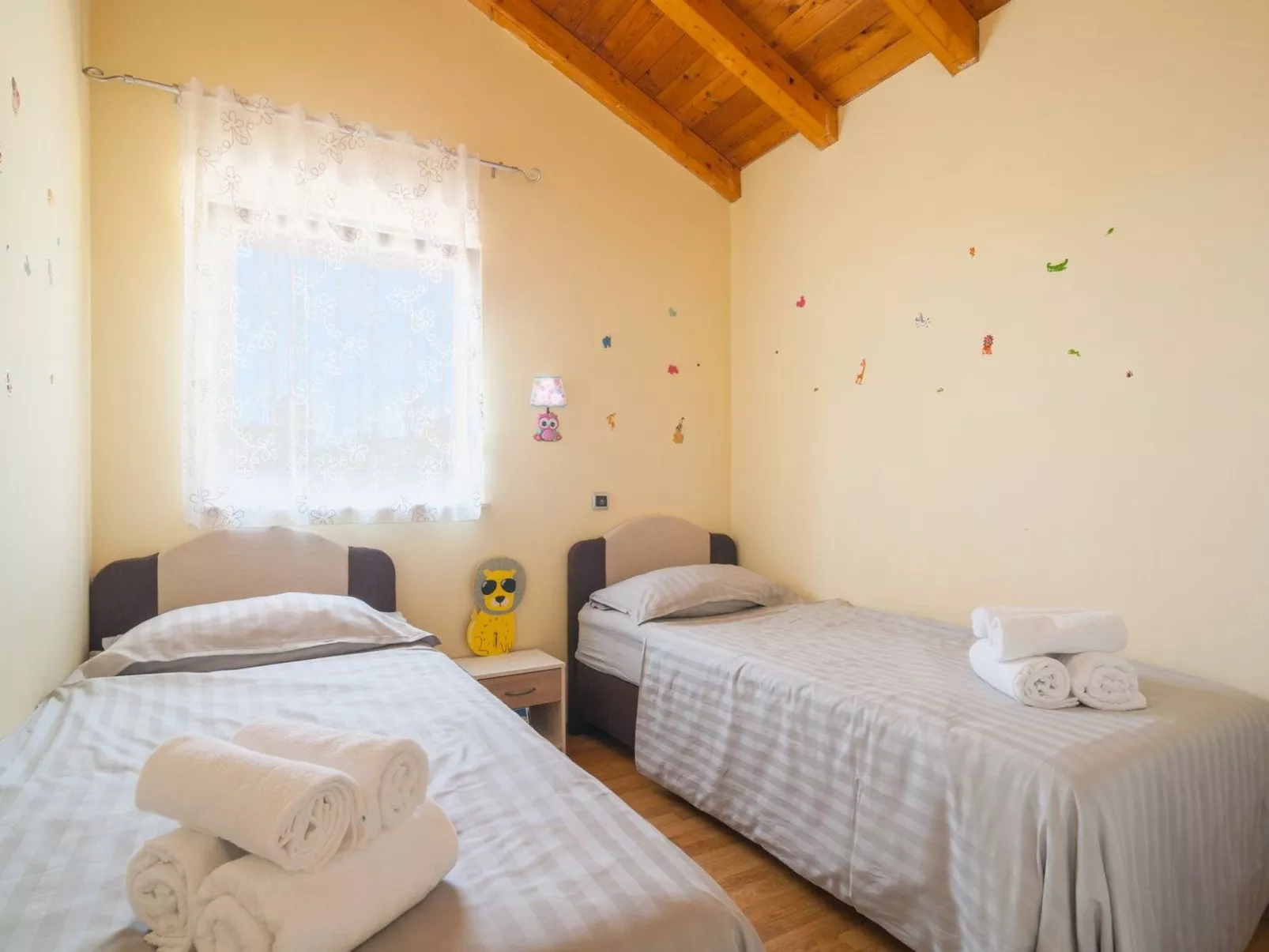 Villa "Roko" mit Whirlpool-Binnen