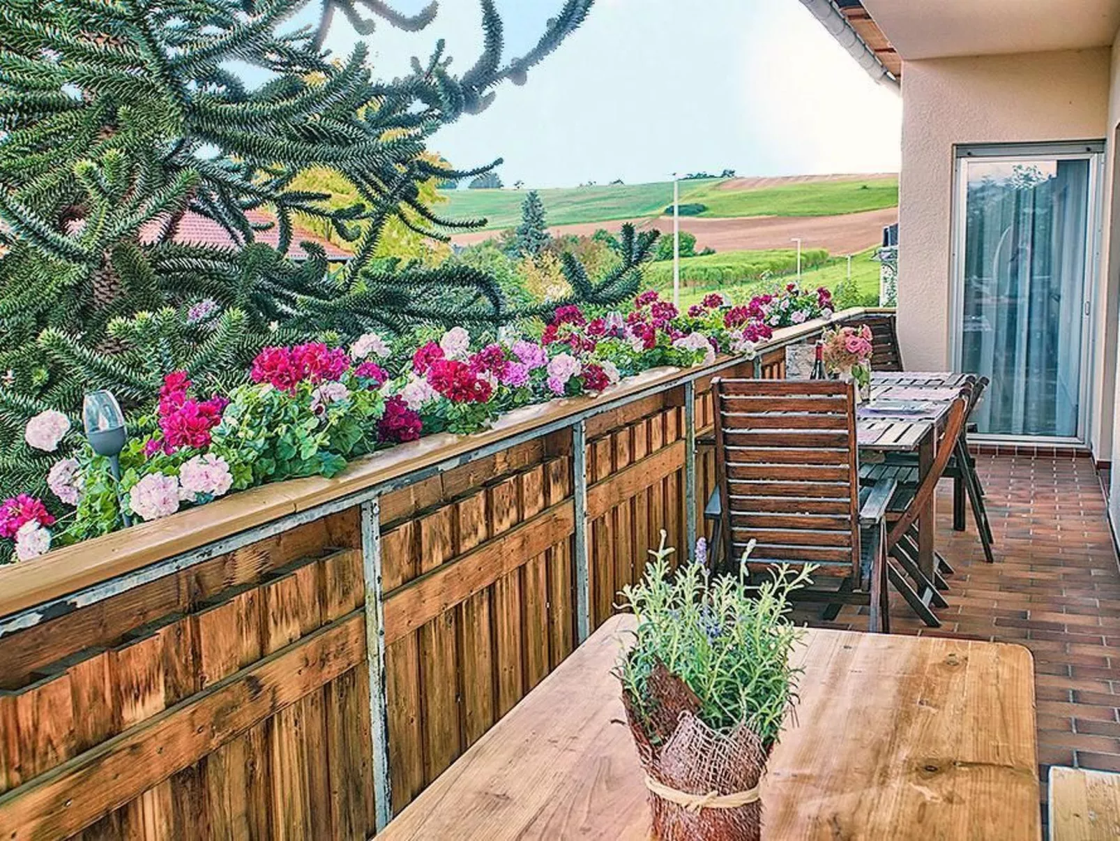 Zum Mensfelder Kopf-Image-tags.info