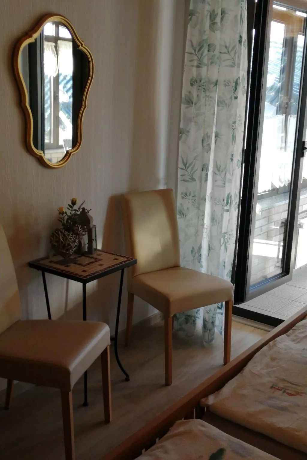 Ruhiges Landhaus mit zwei gemütlichen Wohnungen - Binnen