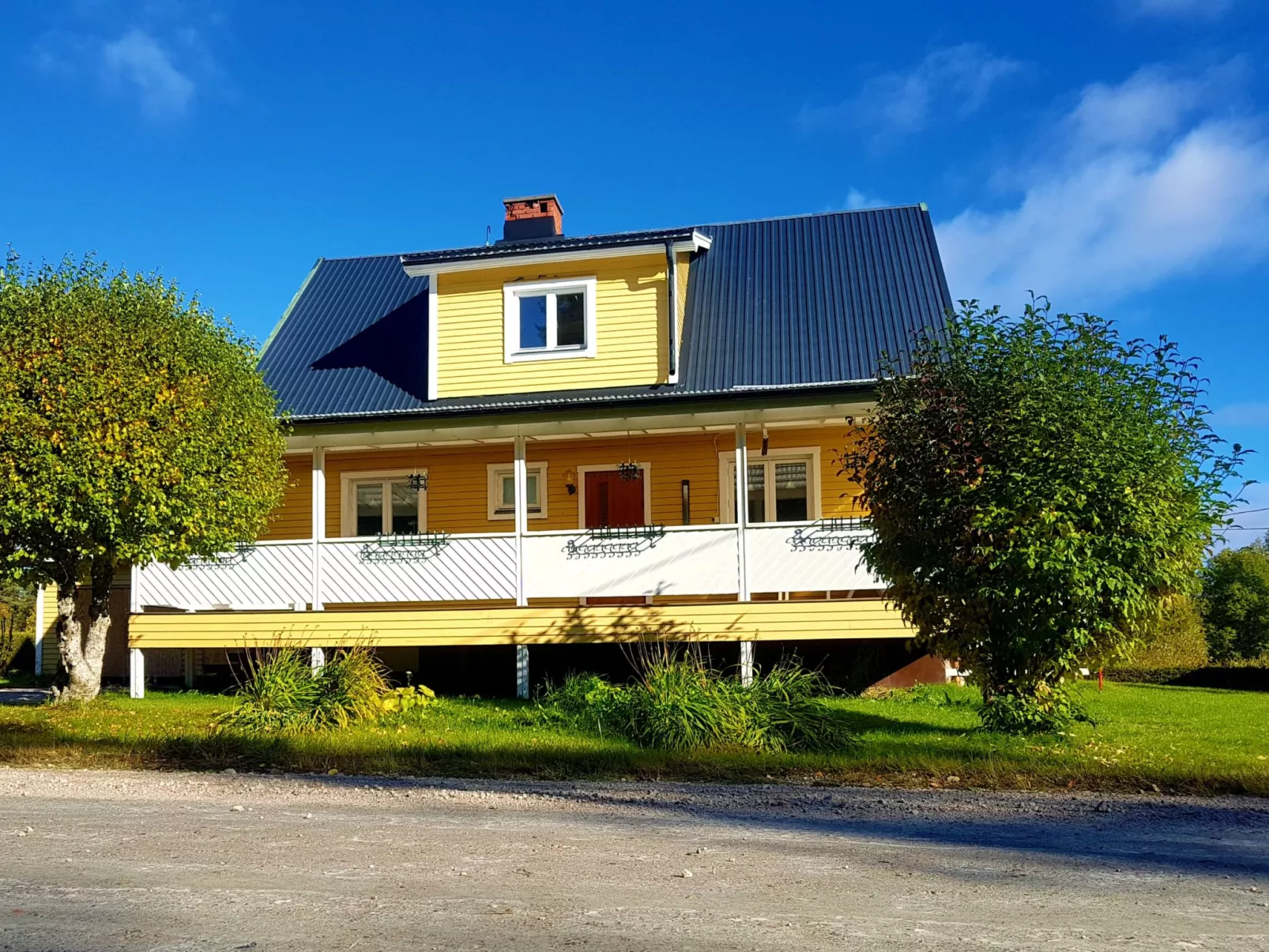 Gemütliches Ferienhaus in der Wildnis Lapplands-Buiten