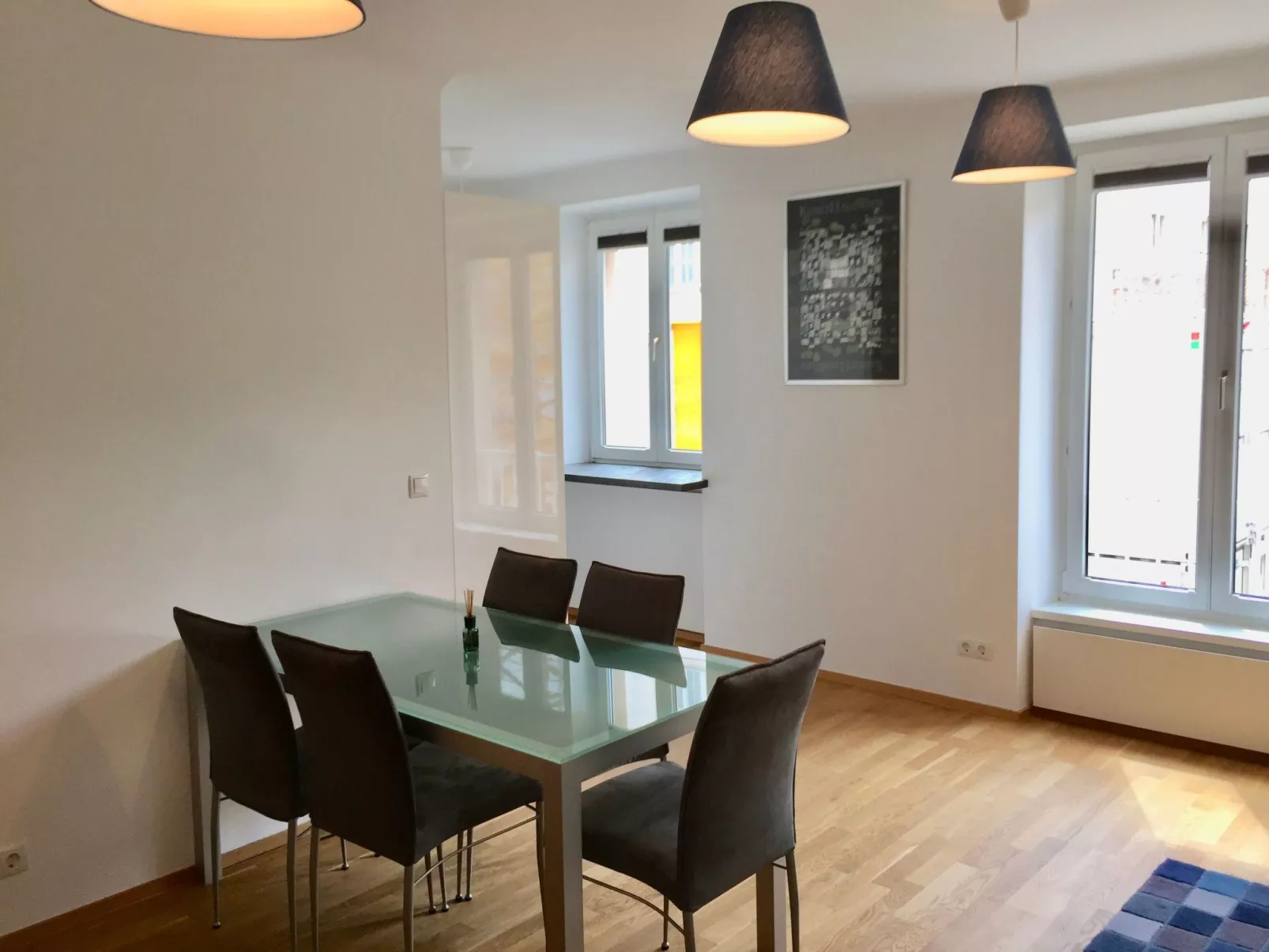 Business Apartment-Image-tags.info