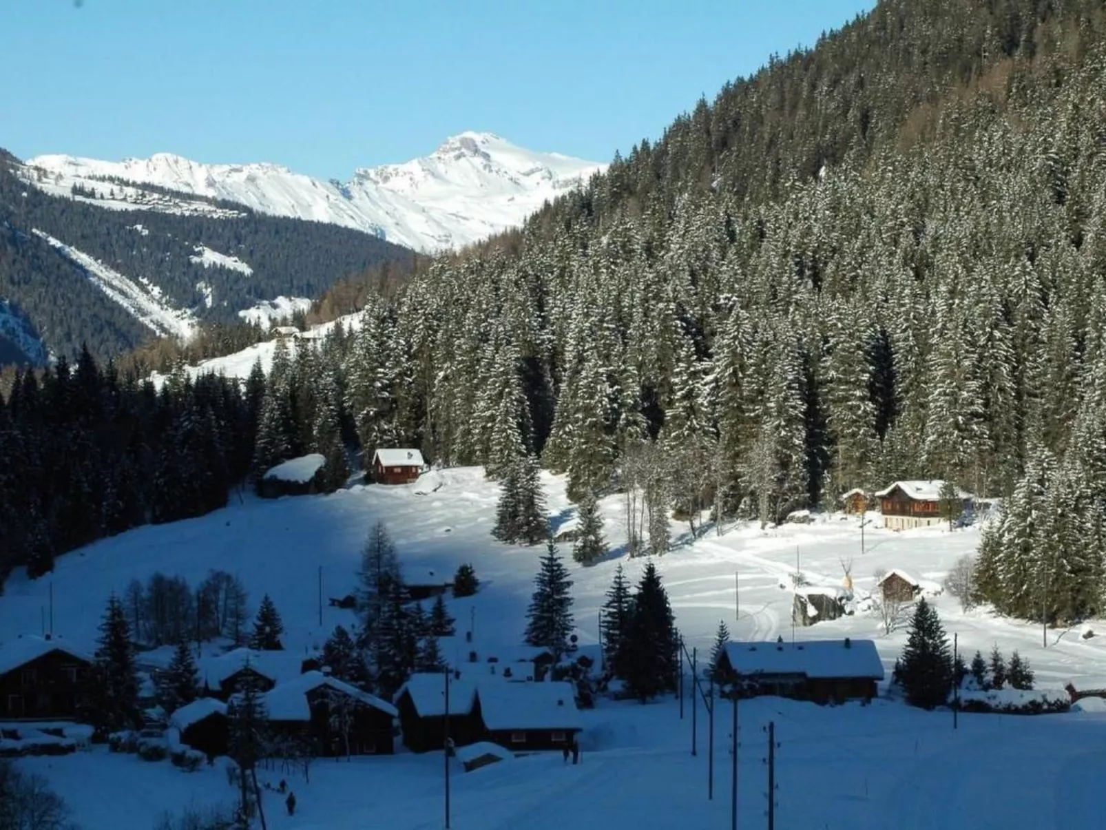 Chalet Les Dix Sens-Buiten