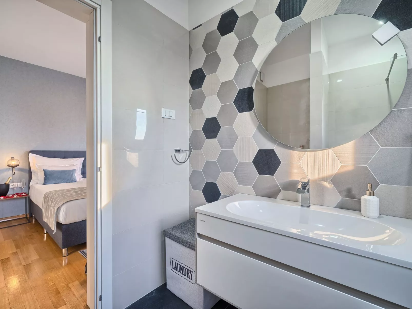 Villa Celestial-Binnen