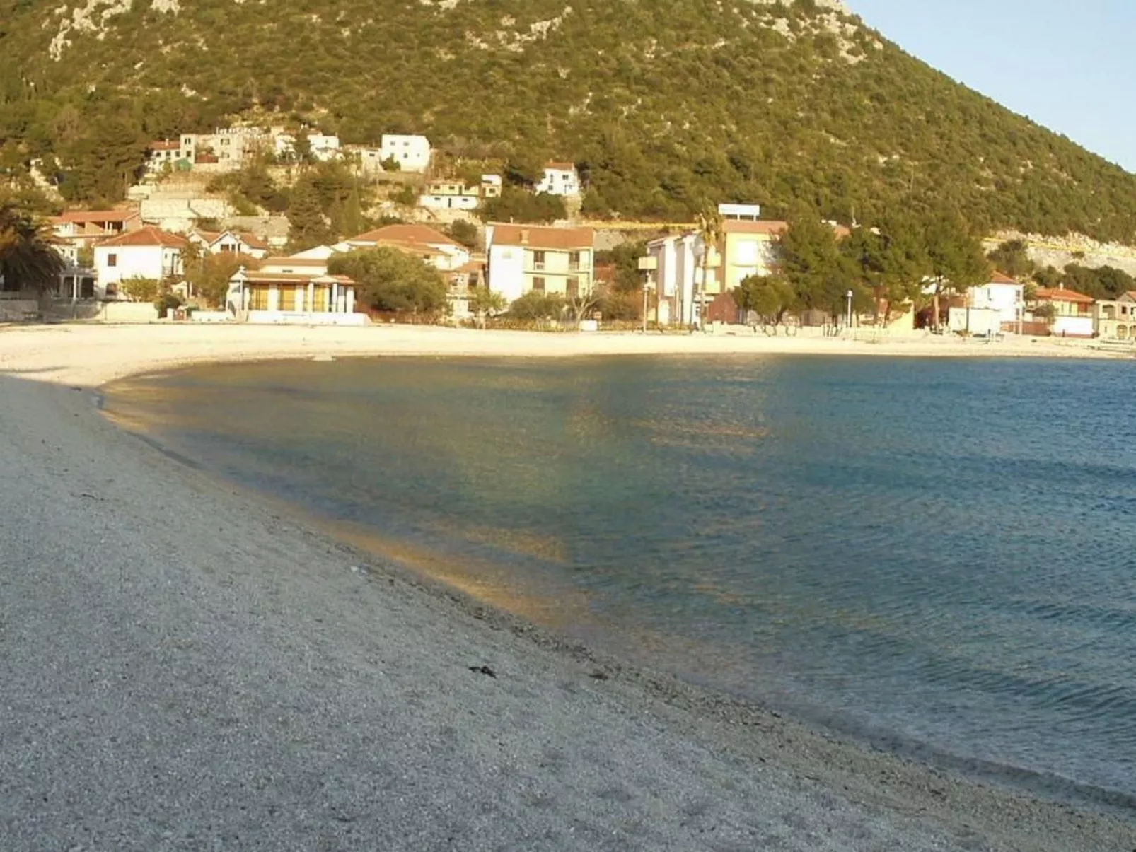 "Haus Gluscevic" direkt am Strand-Buiten