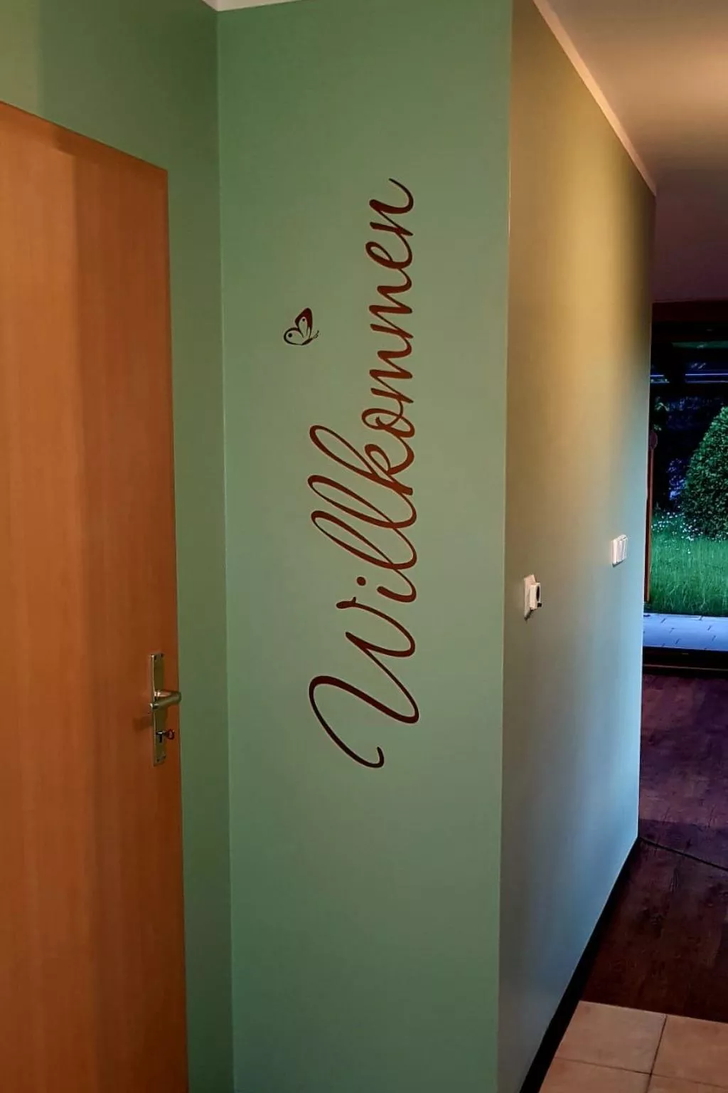 "Alina" mit Garten zum entspannen-Image-tags.info