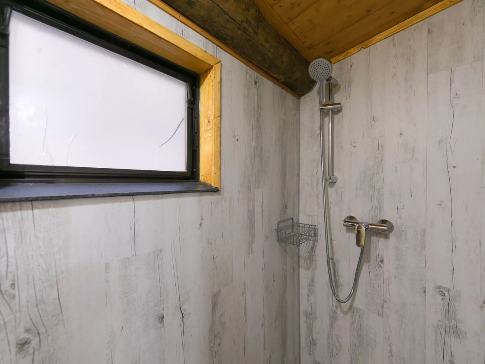 Gruppenhütte-Binnen