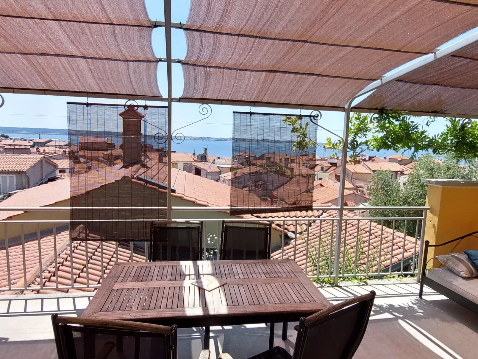 Mit Whirlpool-Buiten