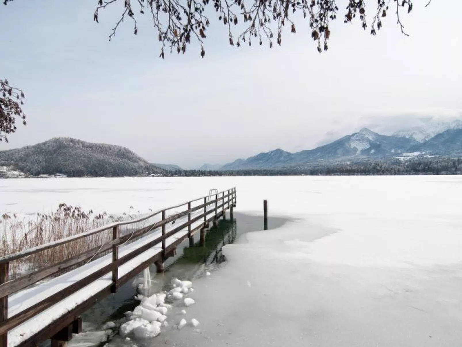 Wohnung Seeblick-Buiten